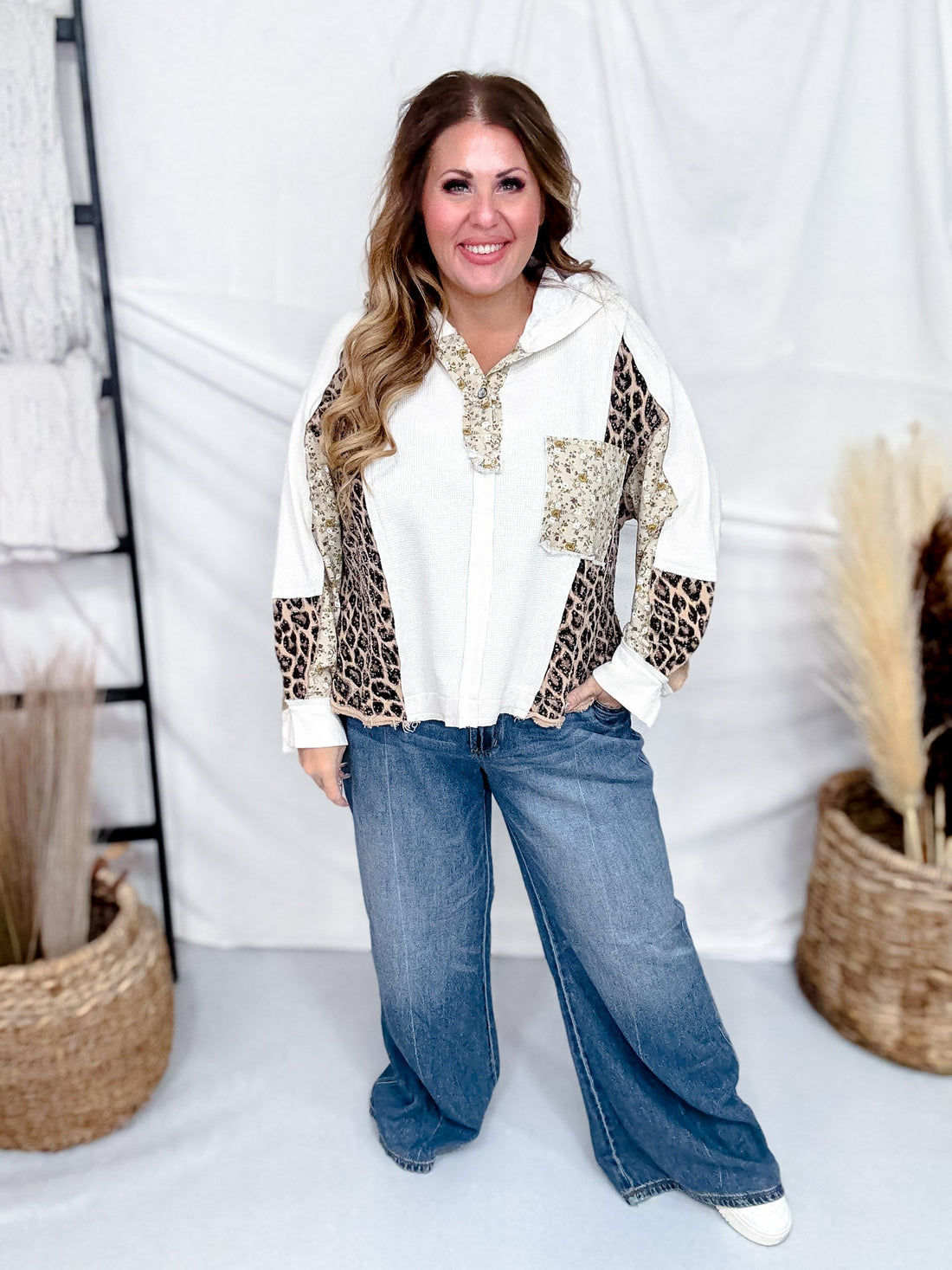 Cream Long Sleeve Contrast Printed Thermal Hooded Knit Top - Whiskey Skies - POL CLOTHING INC.