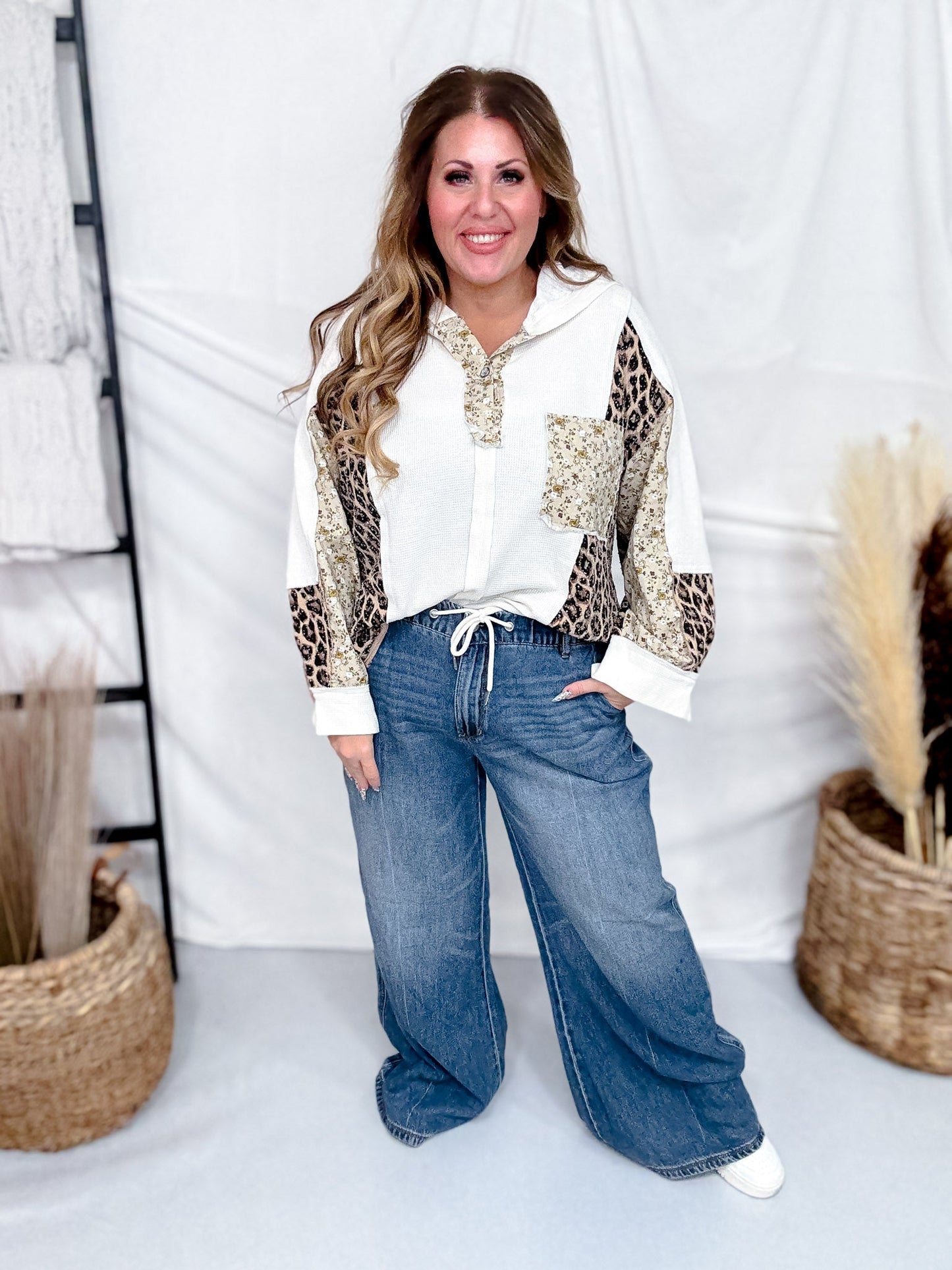 Cream Long Sleeve Contrast Printed Thermal Hooded Knit Top - Whiskey Skies - POL CLOTHING INC.