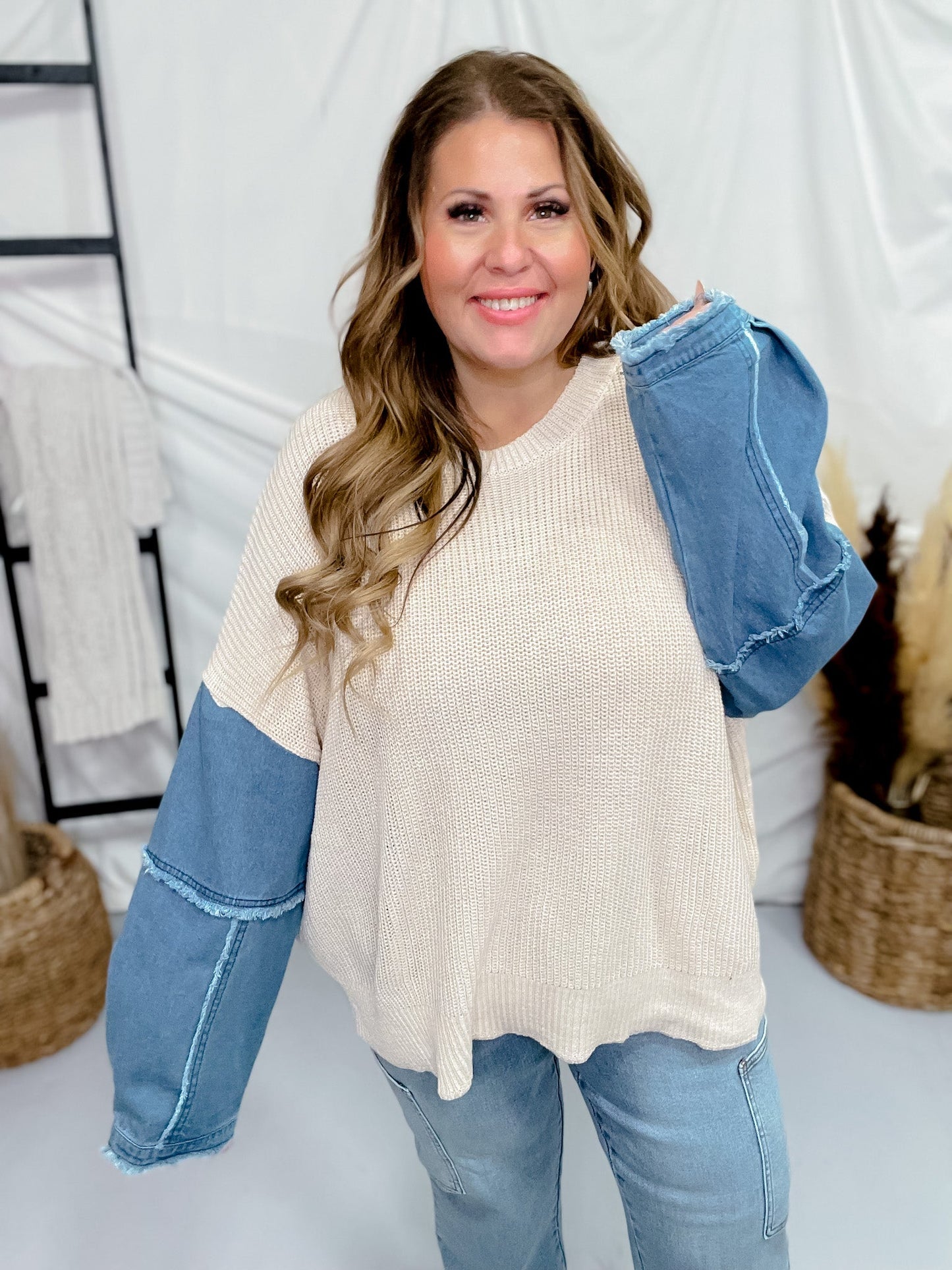 Crew Neck Ivory Sweater with Denim Sleeves - Whiskey Skies - ODDI