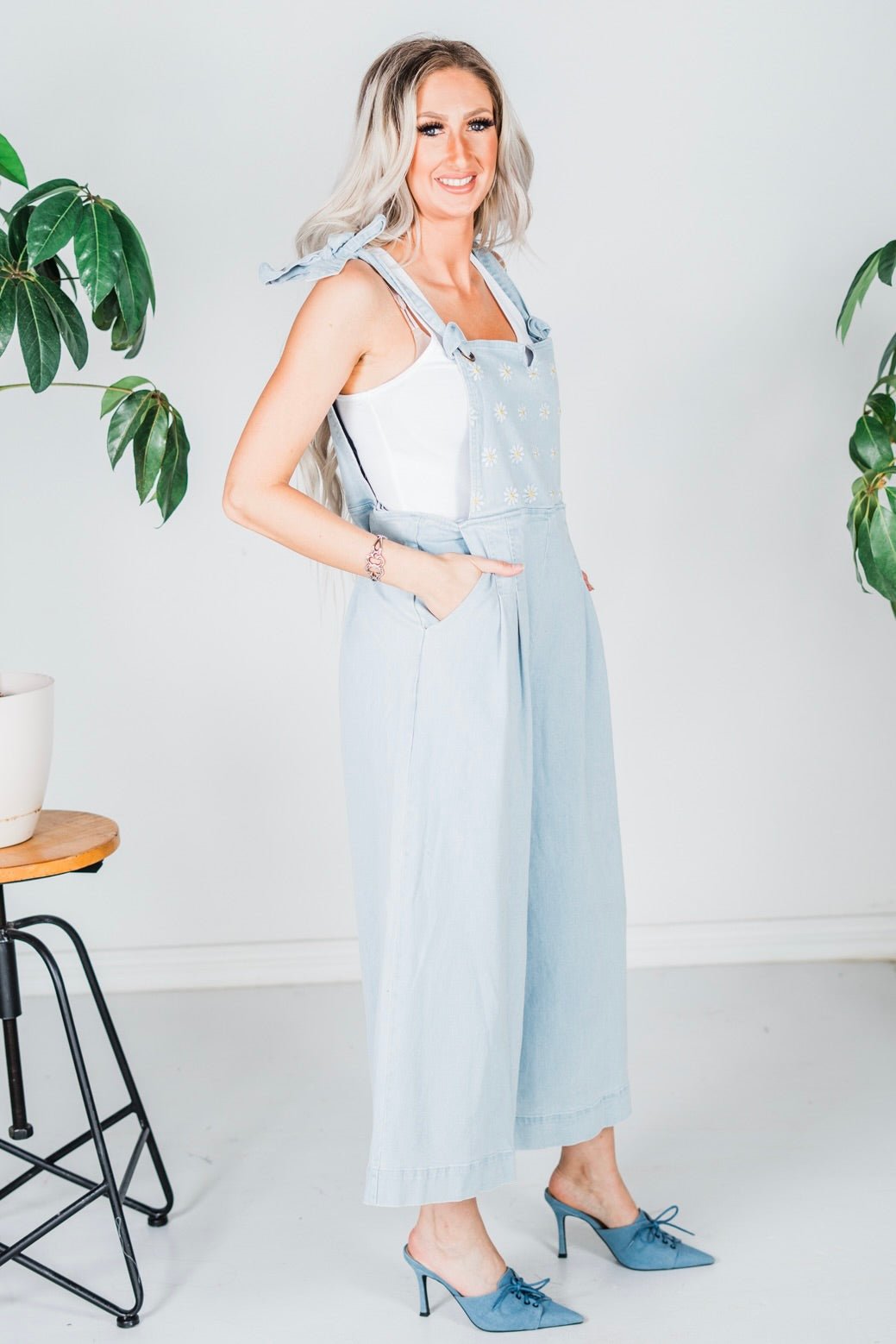 Daisy Embroidered Cropped Wide Leg Overalls - Whiskey Skies - DAVI & DANI