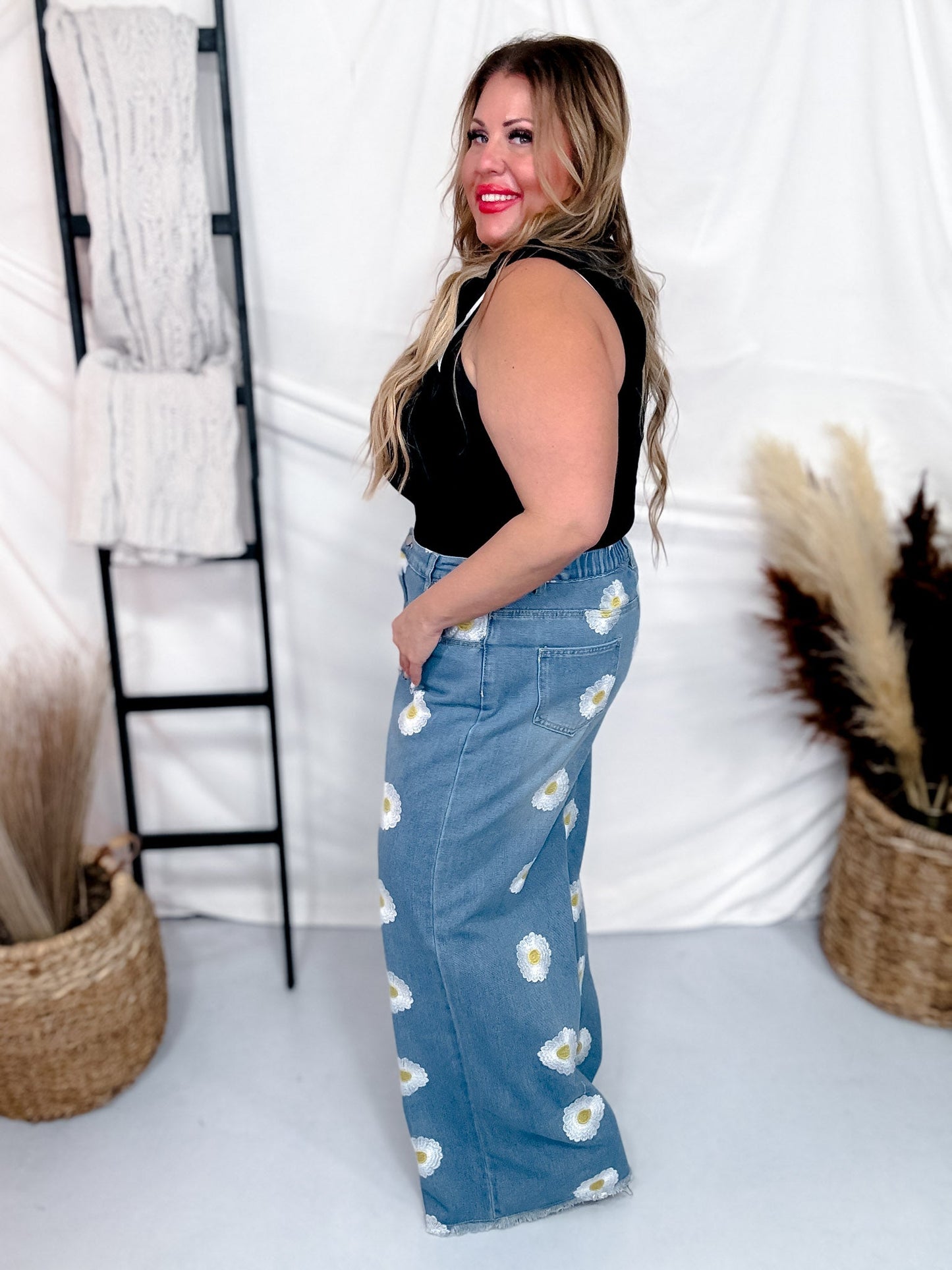 Daisy Embroidered Wide - Leg Jeans. - Whiskey Skies - DAVI & DANI