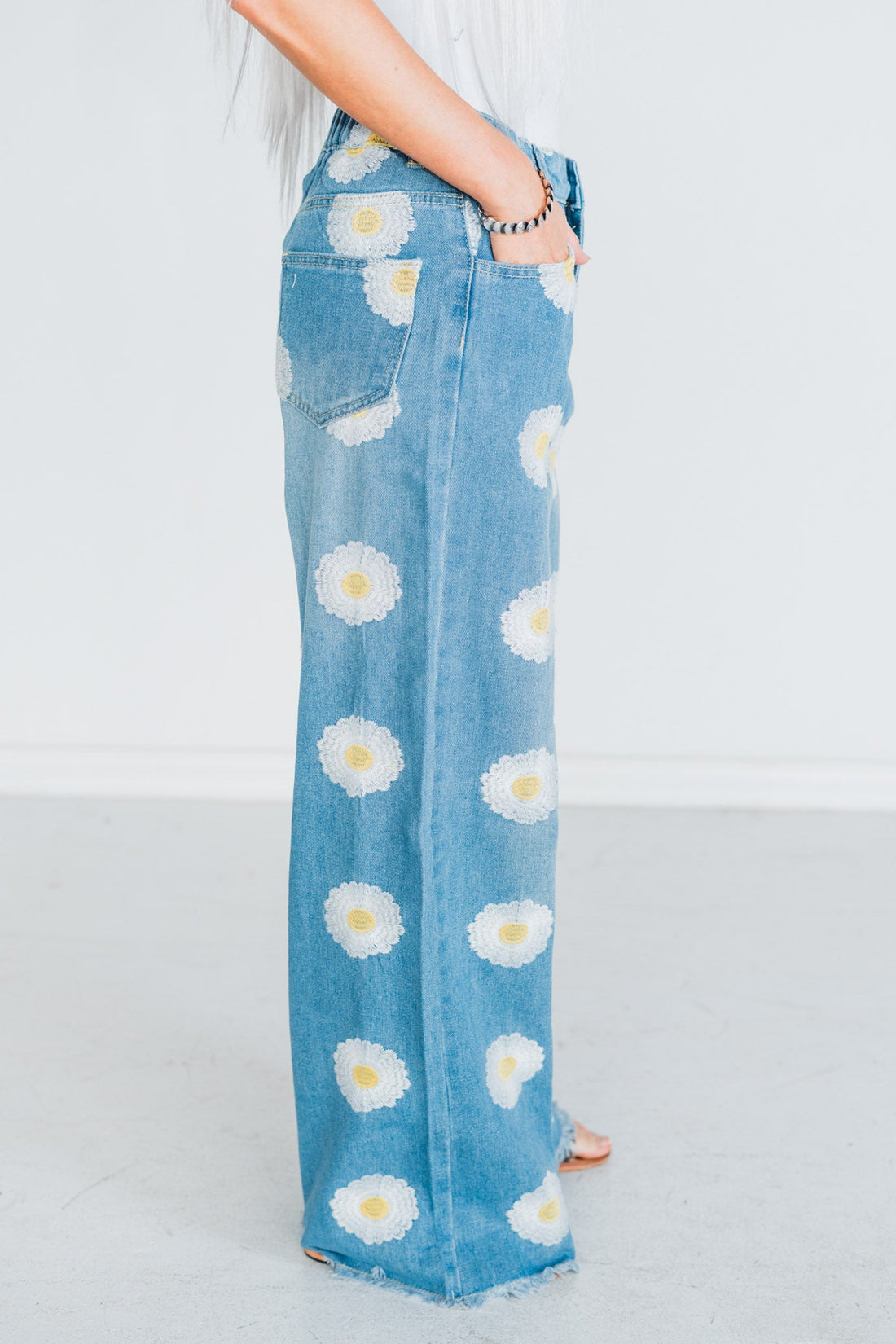 Daisy Embroidered Wide - Leg Jeans. - Whiskey Skies - DAVI & DANI