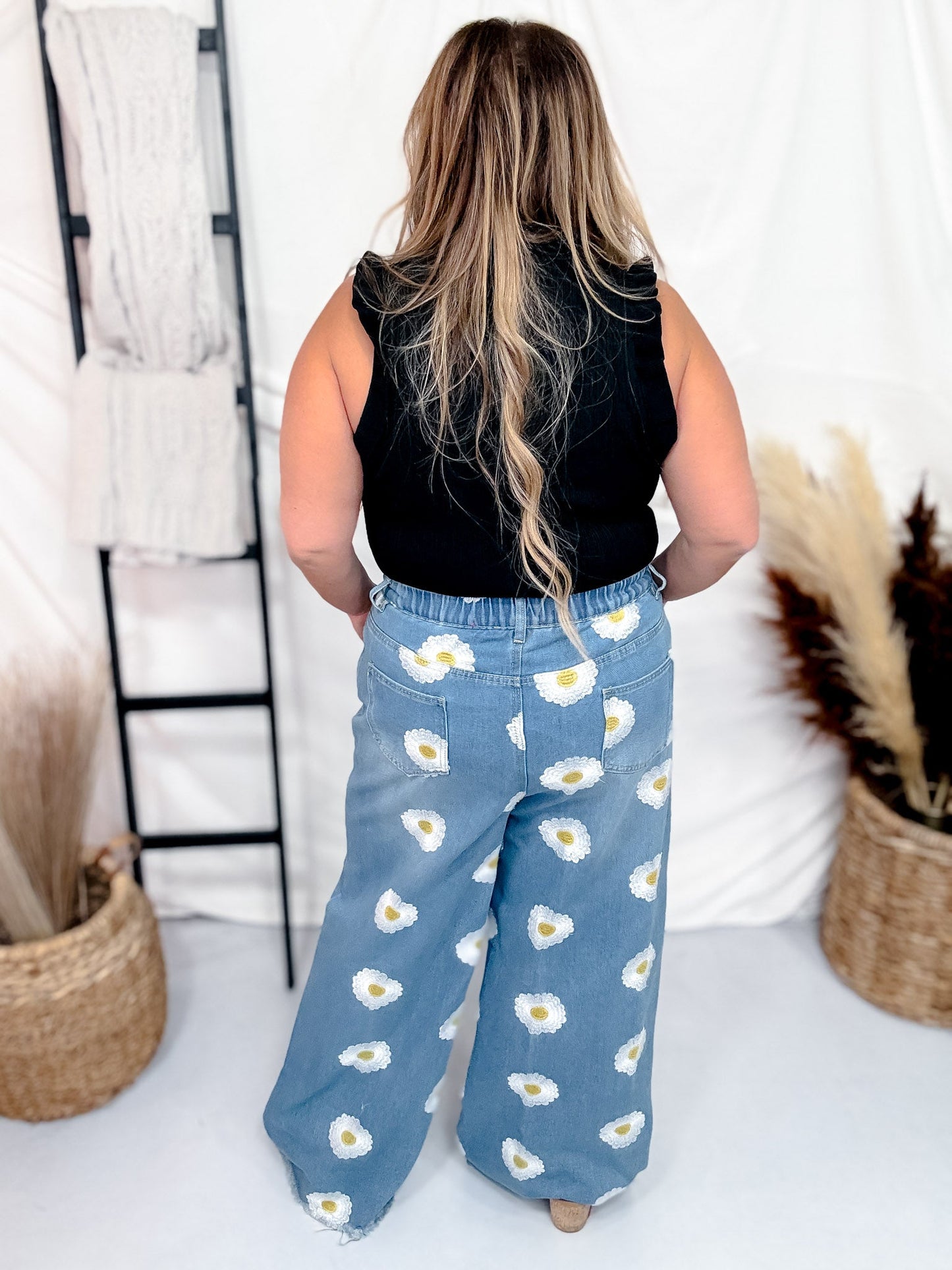 Daisy Embroidered Wide - Leg Jeans. - Whiskey Skies - DAVI & DANI