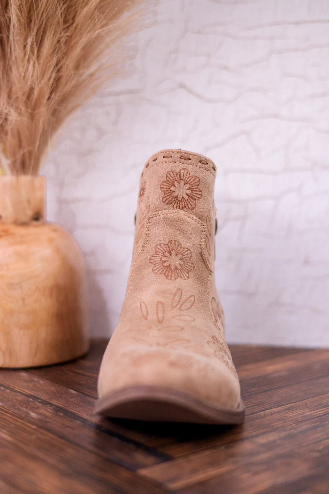 Drift Tan Ankle Booties with Floral Stitching - Whiskey Skies - VERY G