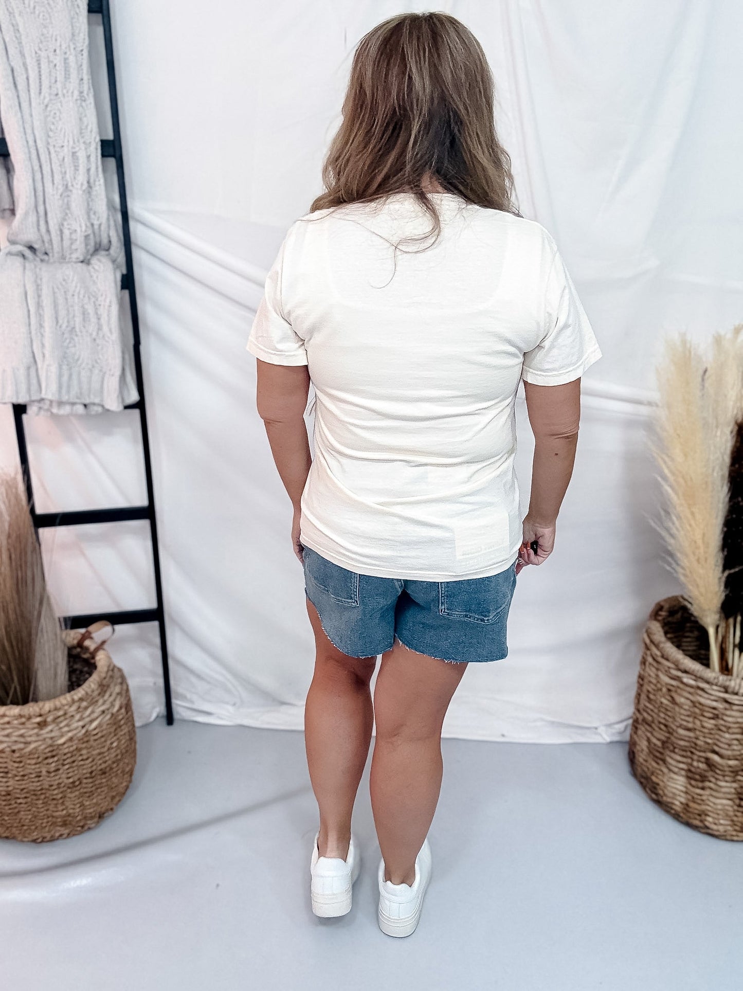 Easy Peasy Lemon Squeezy Graphic Tee - Whiskey Skies - FESTIVITEES