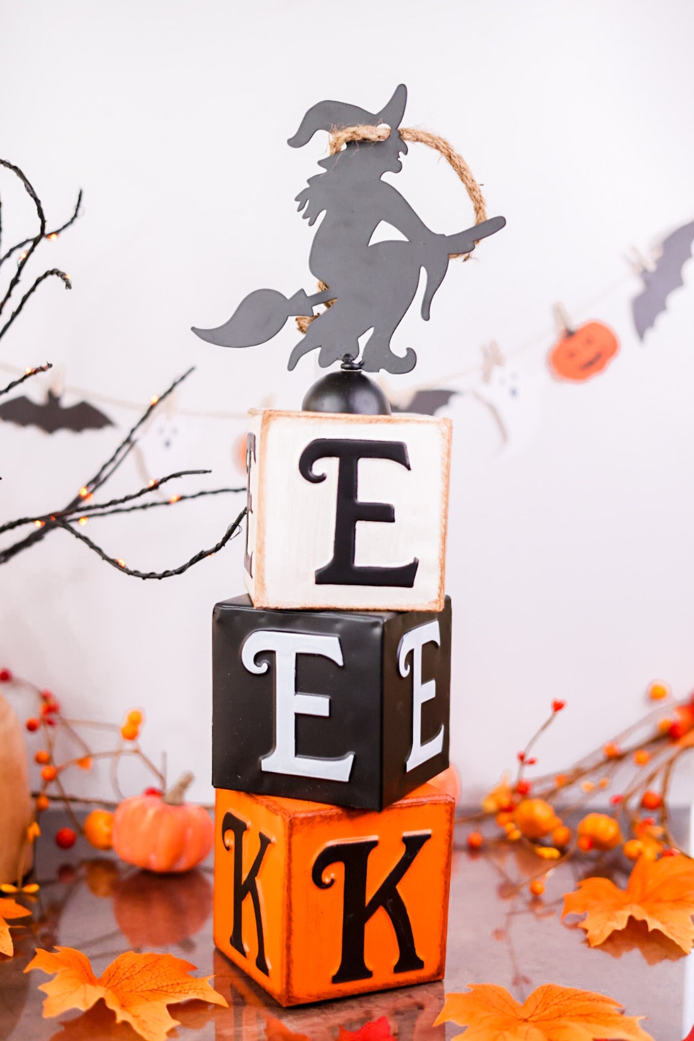 Eek Hanging Halloween Box Stack - Whiskey Skies - SPECIAL T IMPORTS INC