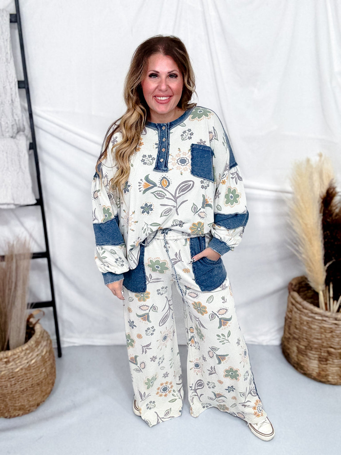 Floral Print Wide Leg Pants With Denim Patch Pockets - Whiskey Skies - EASEL