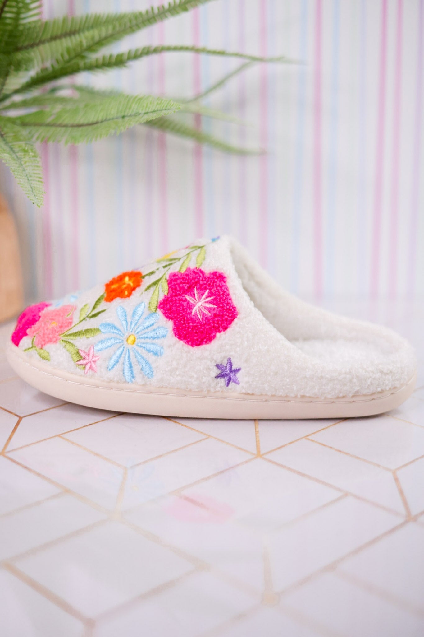 Flower Bloom Slippers - Whiskey Skies - LIVING ROYAL