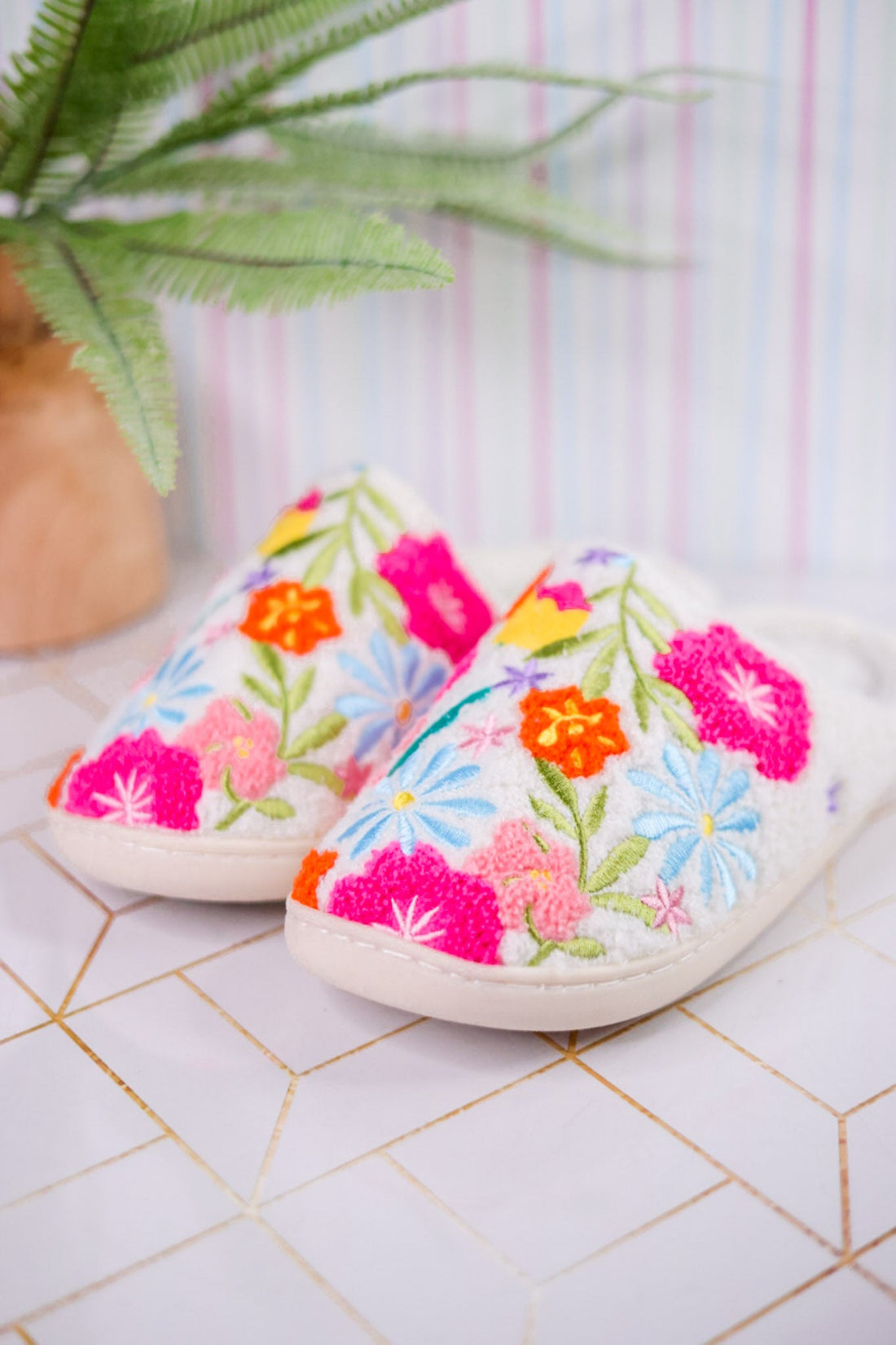 Flower Bloom Slippers - Whiskey Skies - LIVING ROYAL