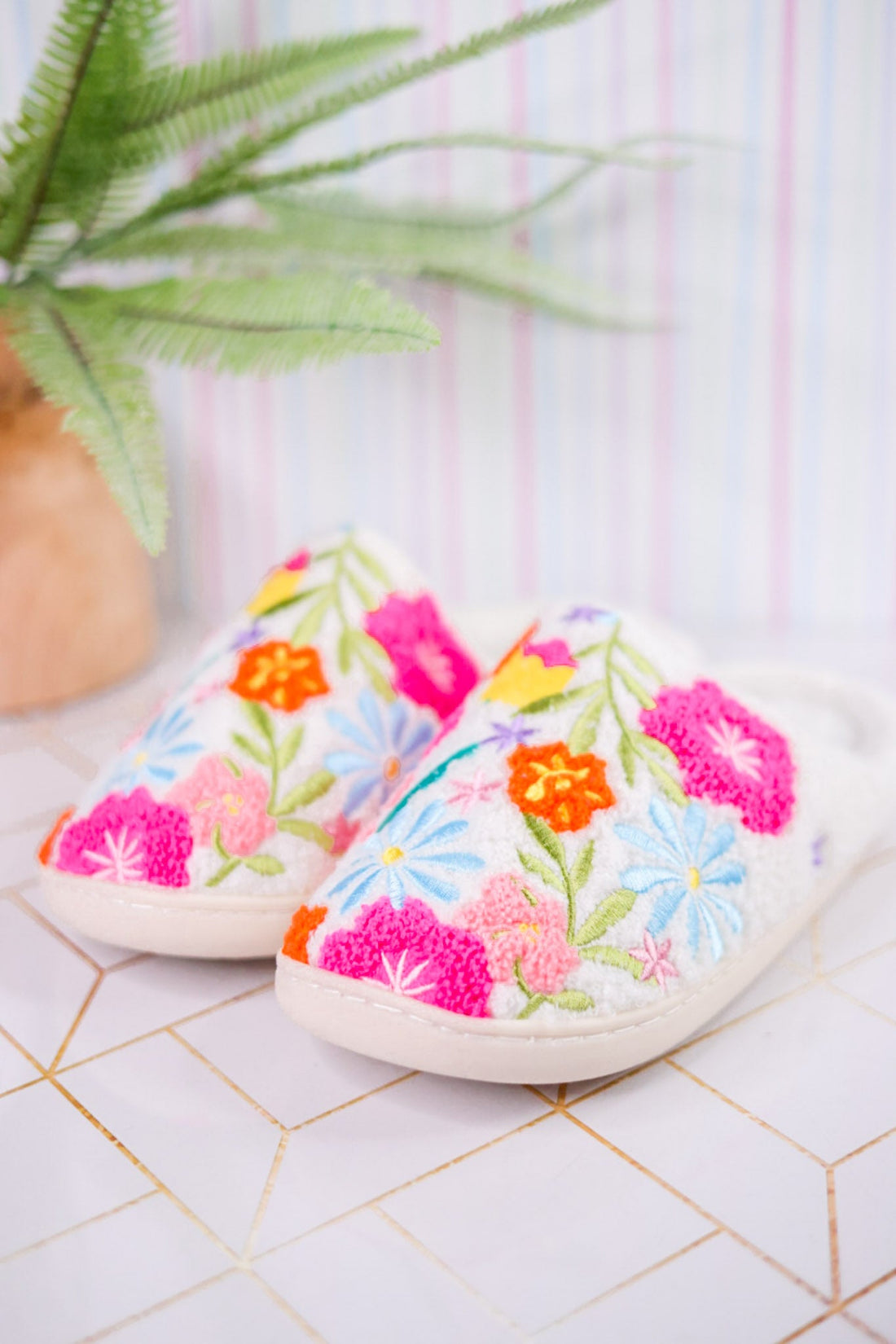 Flower Bloom Slippers - Whiskey Skies - LIVING ROYAL