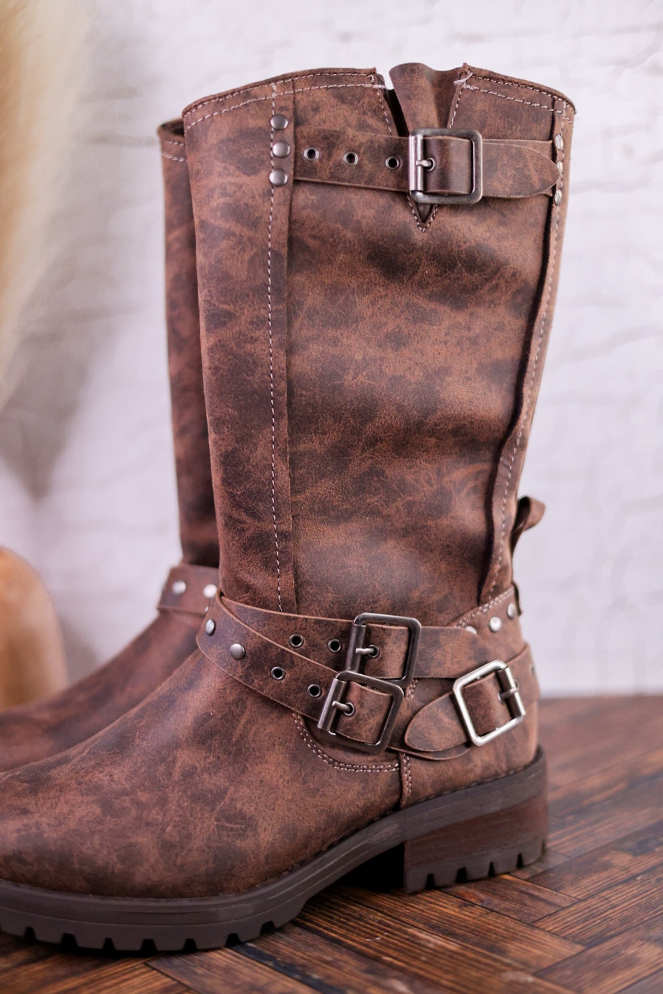 Forever Boots with Buckle Details in Chocolate Brown - Whiskey Skies - VERY G