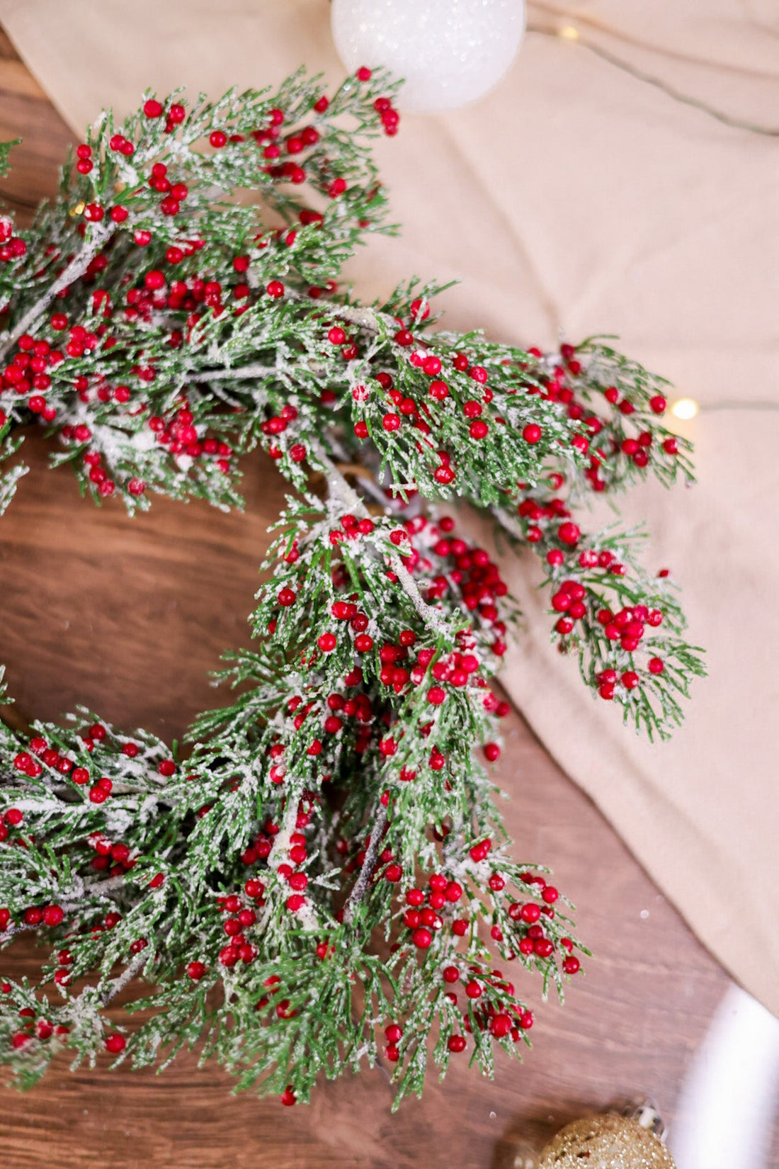 Frosted Cedar and Red Berries 4.5" Ring - Whiskey Skies - SULLIVANS