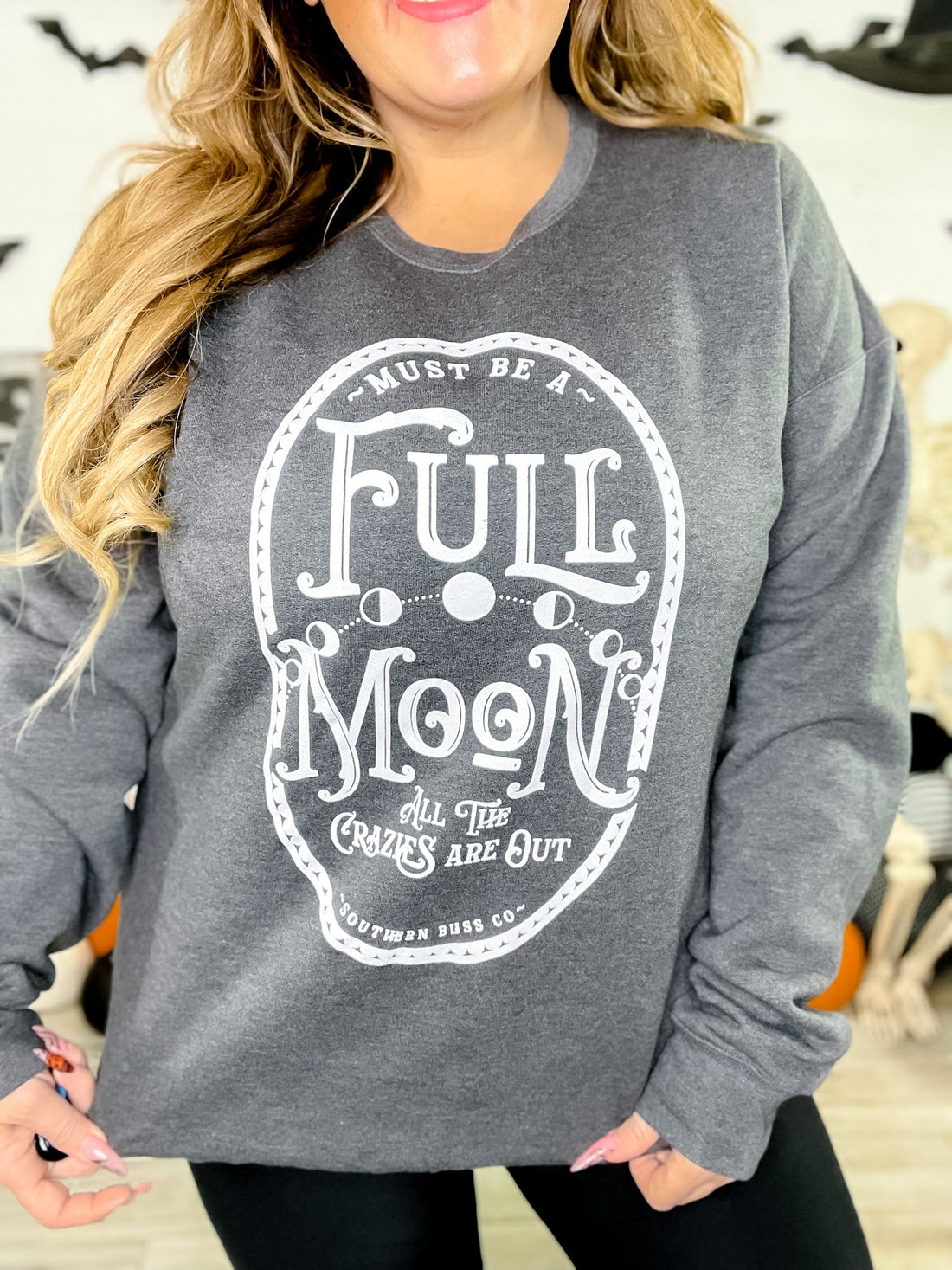 Full Moon Graphic Sweatshirt - Whiskey Skies - SOUTHERN BLISS COMPANY