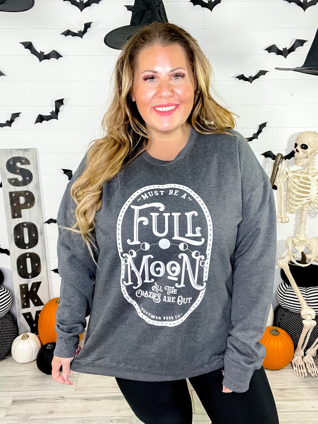 Full Moon Graphic Sweatshirt - Whiskey Skies - SOUTHERN BLISS COMPANY