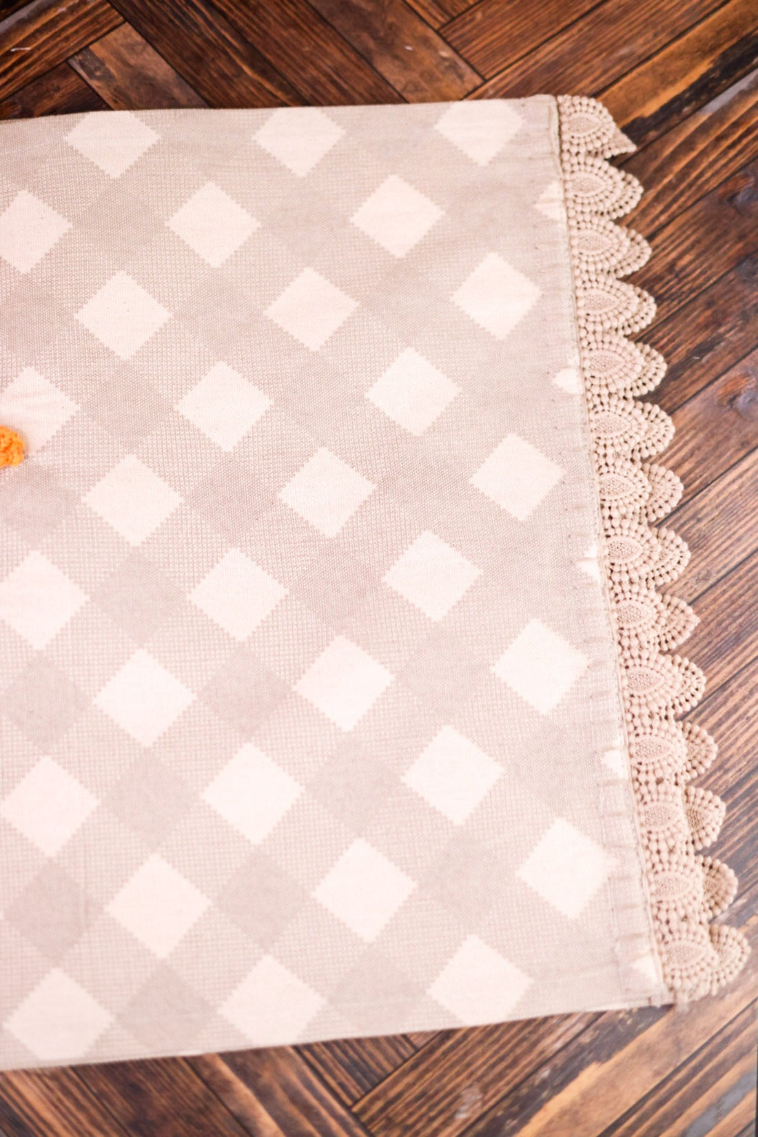 Gingham Table Runner with Crochet Farm Animal - Whiskey Skies - MUD PIE