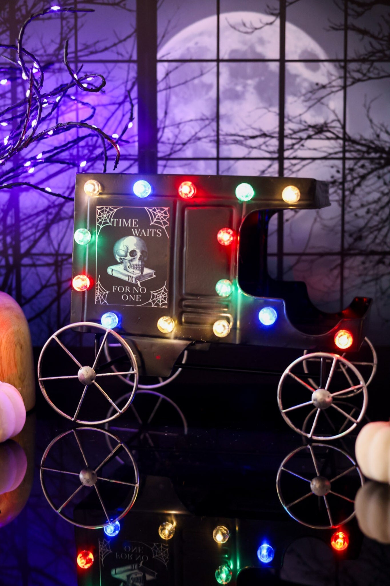 Glowing Black Hearst Tabletop Decor - Whiskey Skies - SPECIAL T IMPORTS INC