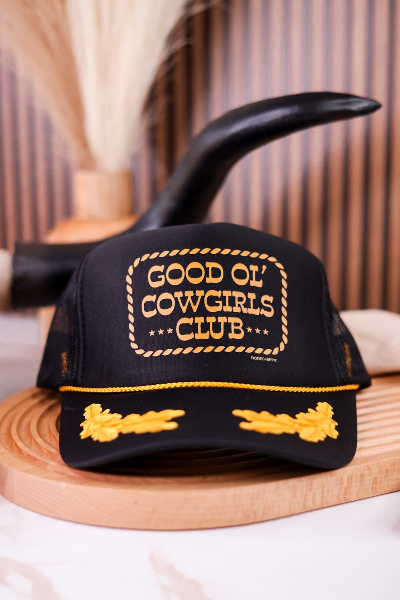 Good Ol' Cowgirls Club Captain Trucker Hat - Whiskey Skies - RODEO HIPPIE