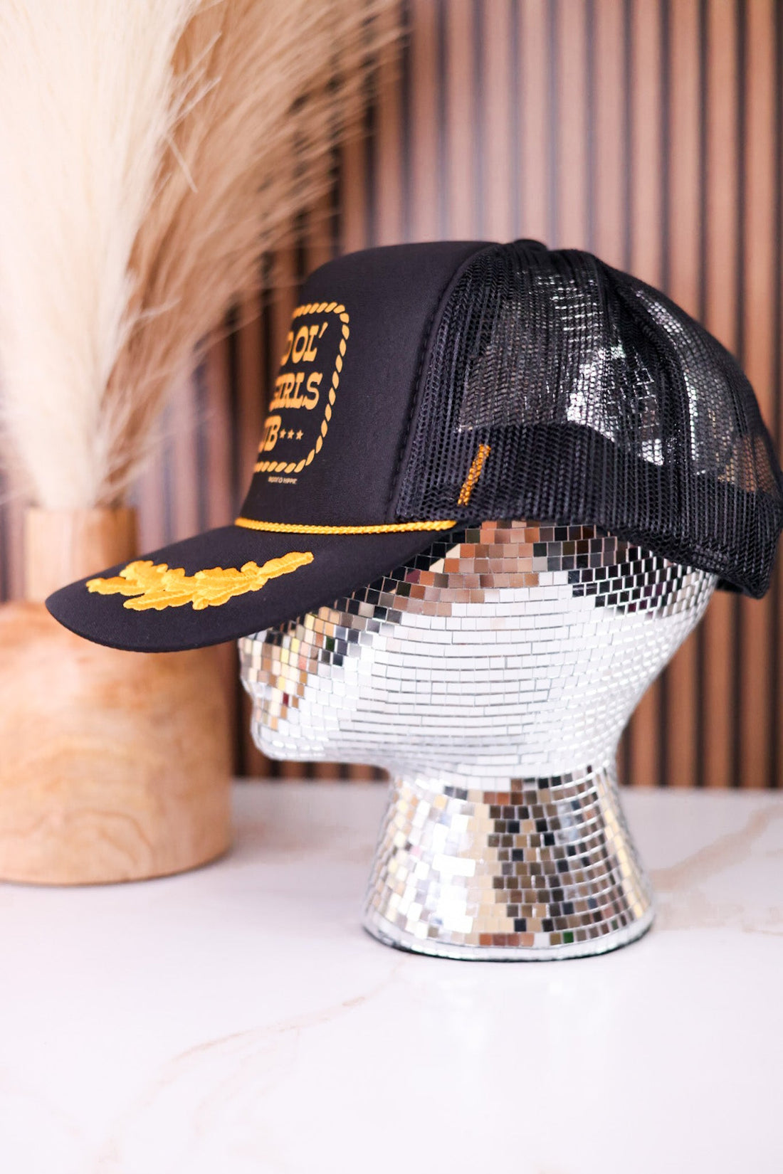 Good Ol' Cowgirls Club Captain Trucker Hat - Whiskey Skies - RODEO HIPPIE