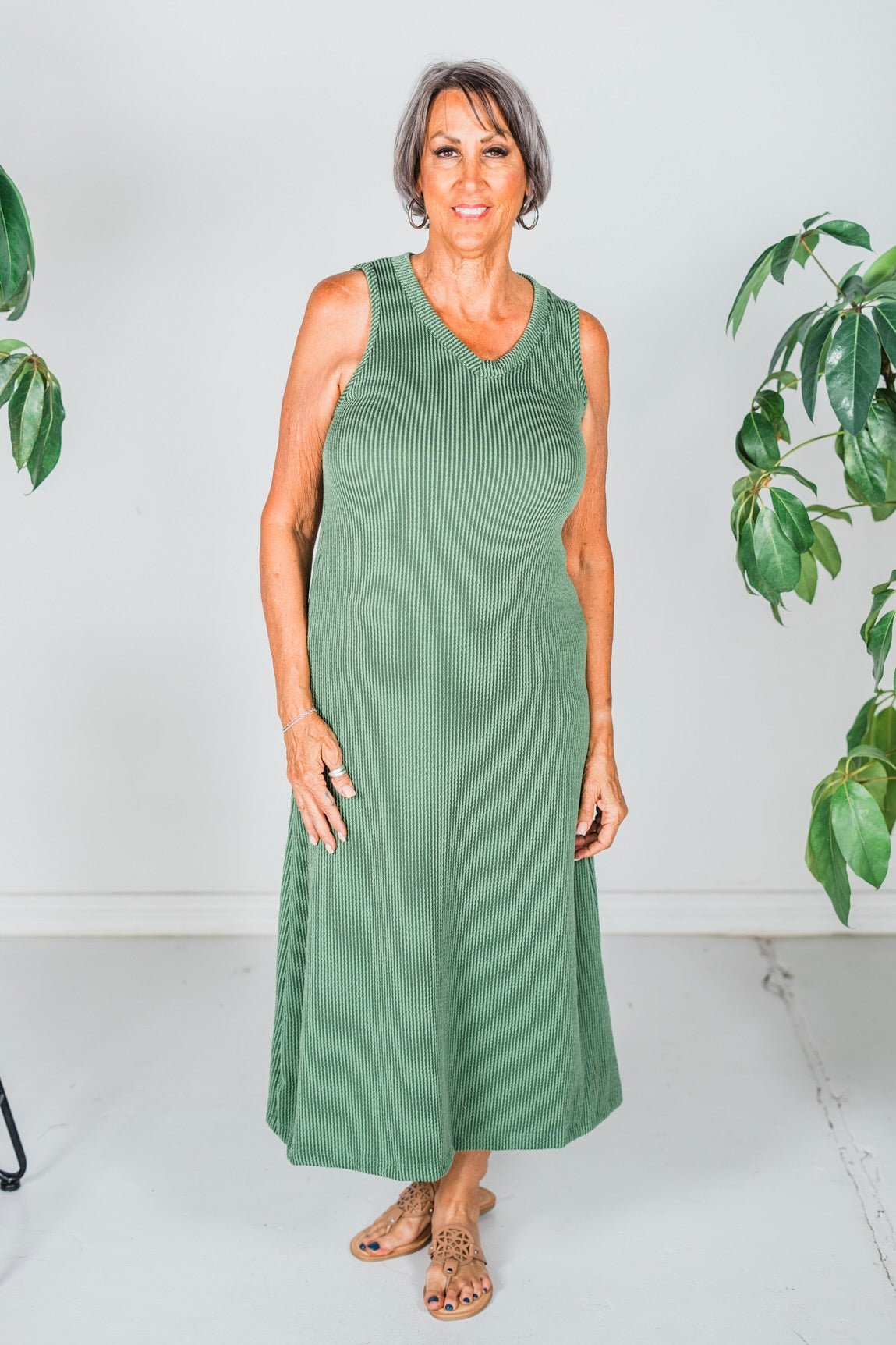 Green Sleeveless Essential V - Neck Ribbed Maxi Dress - Whiskey Skies - BLUMIN