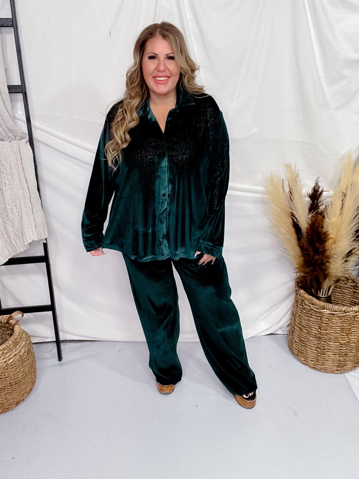 Green Velvet Straight - Leg Pants - Whiskey Skies - SOUTHERN GRACE