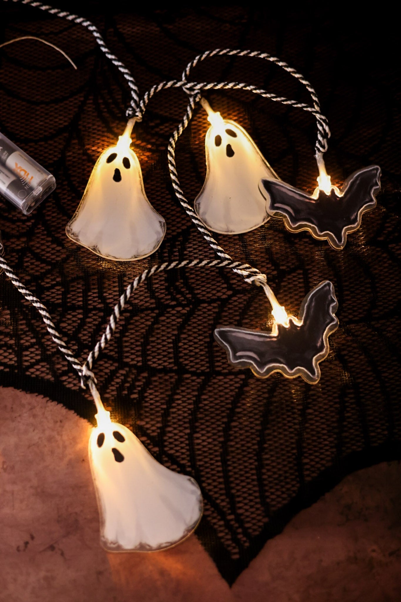 Halloween Ghost Light Up Garland - Whiskey Skies - MUD PIE