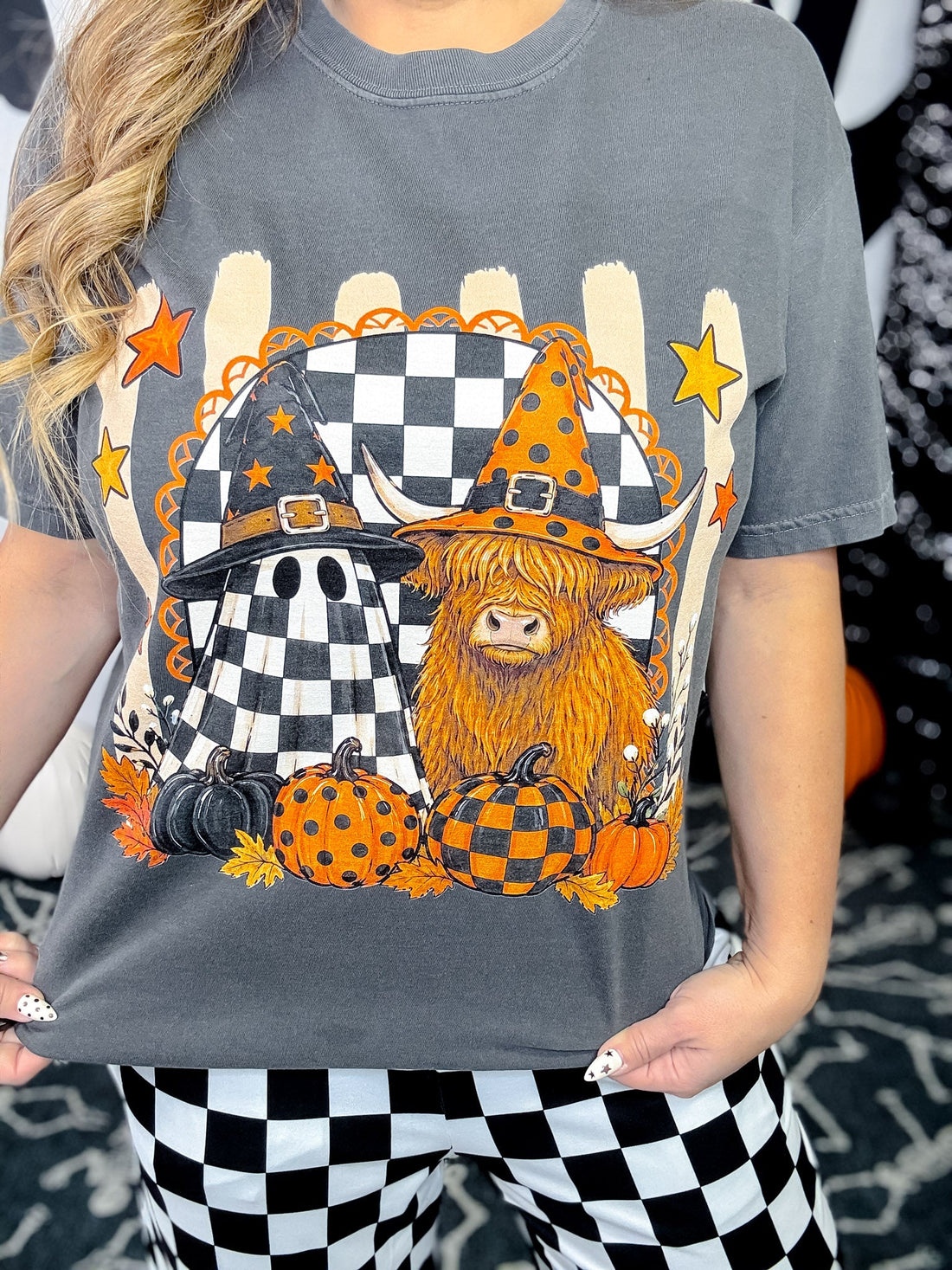 Halloween Highland Cow & Ghost Short Sleeve Graphic Tee - Whiskey Skies - GLAIME