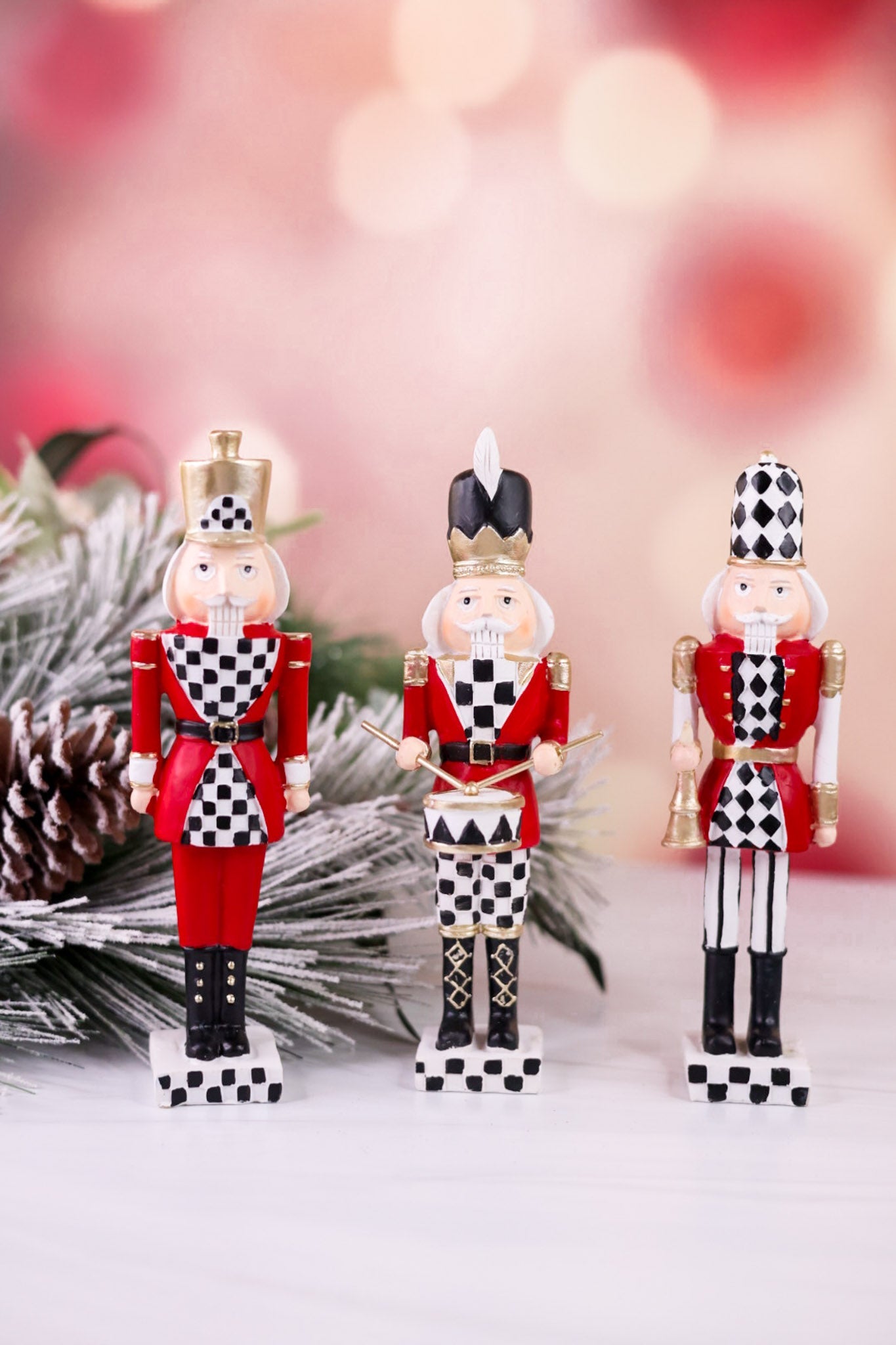 Harlequin Resin Nutcracker Soliders (3 Styles) - Whiskey Skies - K&K INTERIORS