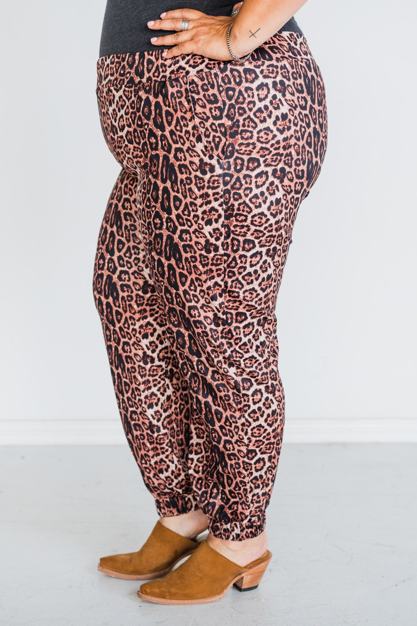 "Hear Me Roar" Animal Print Joggers - Whiskey Skies - STERLING KREEK