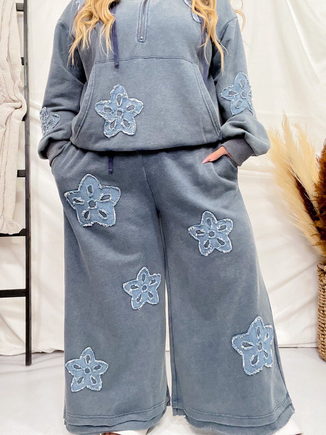 Heather Blue Flower Patch Acid Washed Cropped Palazzo Pants - Whiskey Skies - ODDI