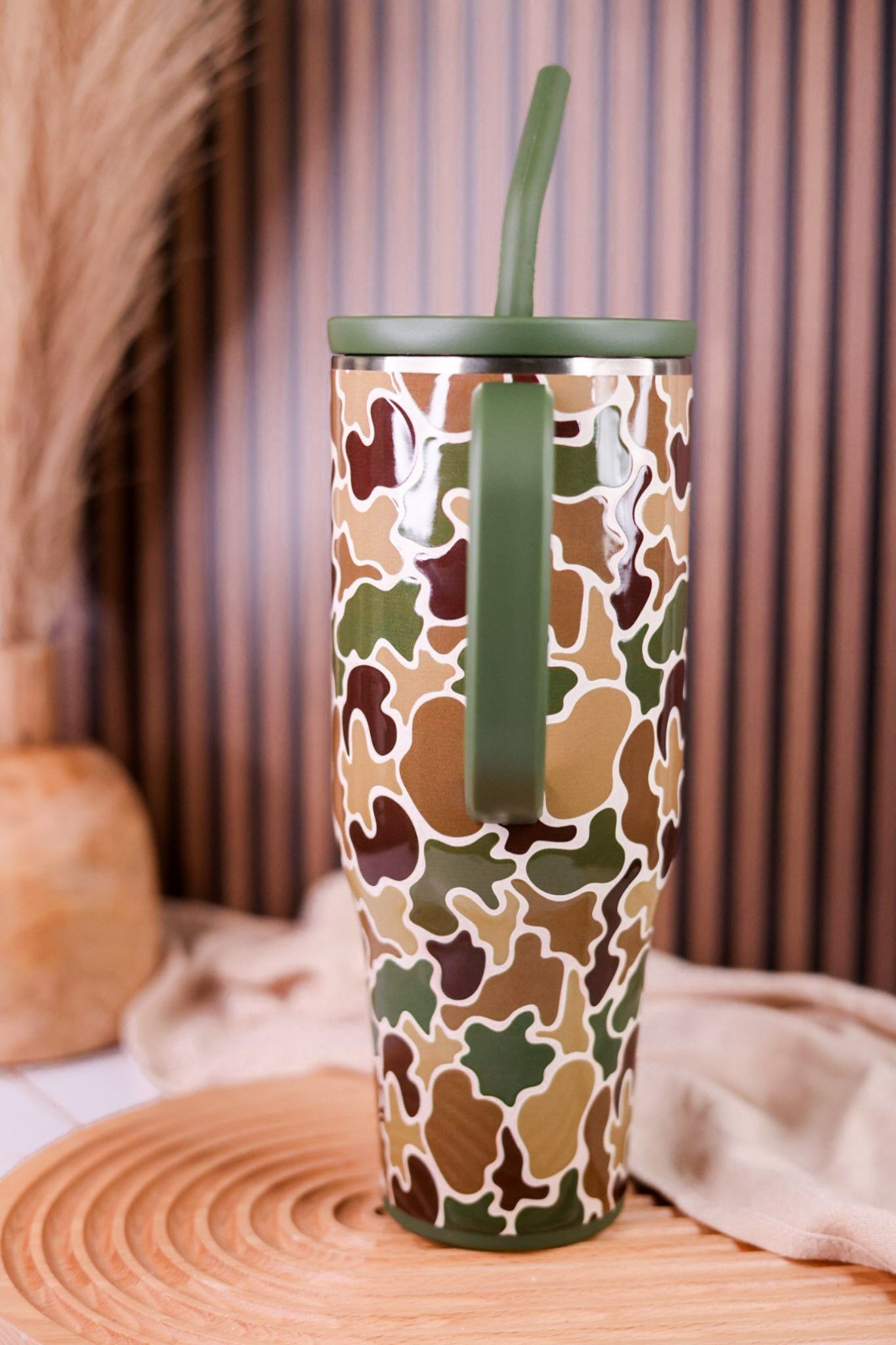 Hunting Camo 40oz Mega Mug - Whiskey Skies - SWIG LIFE
