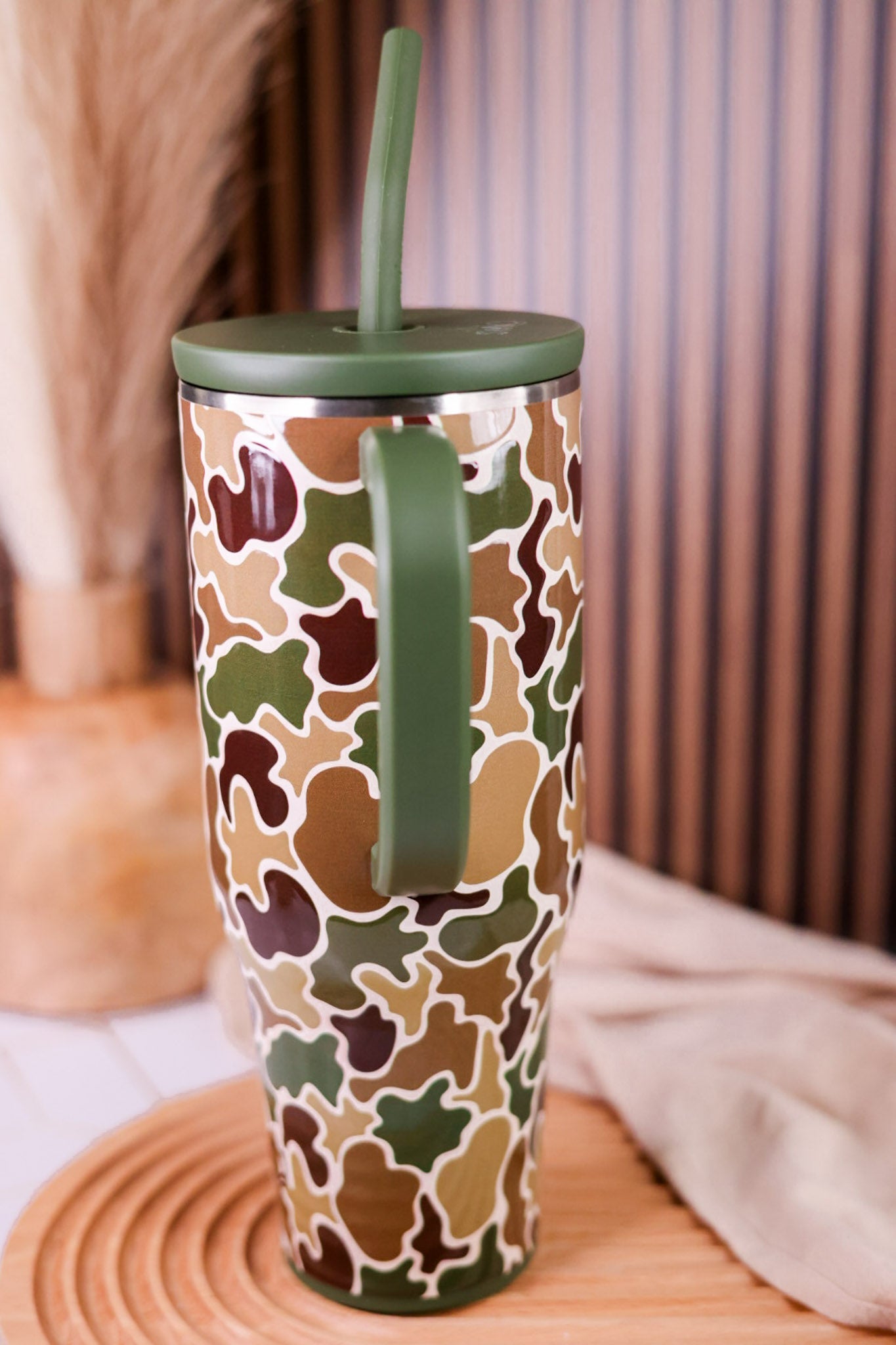 Hunting Camo 40oz Mega Mug - Whiskey Skies - SWIG LIFE