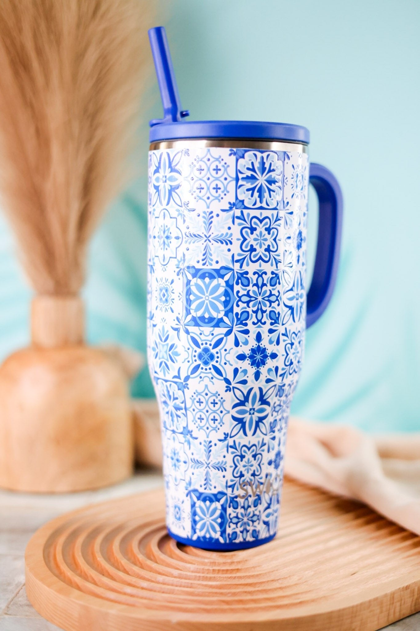 Indigo Tiles Leakproof 40oz Mega Mug - Whiskey Skies - SWIG LIFE