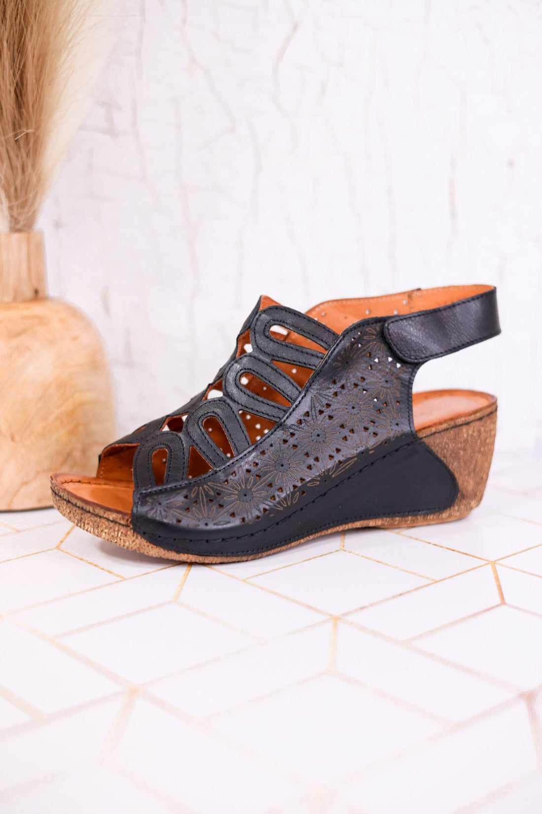 Innocencia Black Leather Wedge Sandals - Whiskey Skies - SPRING FOOTWEAR