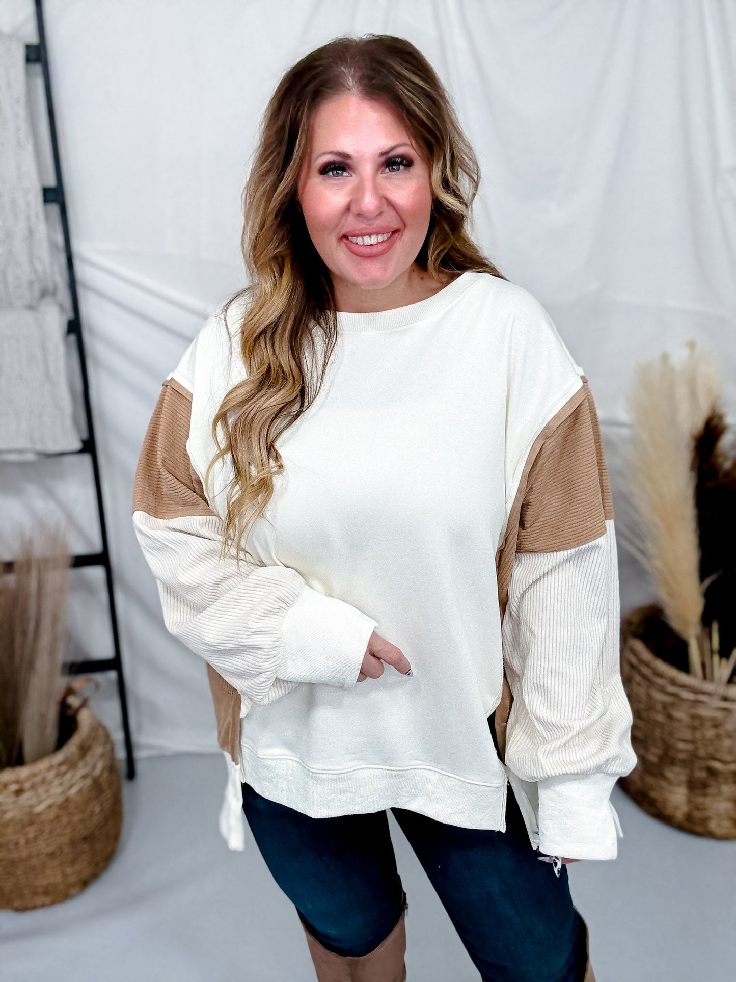 Ivory Pullover Sweater With Ribbed Color Block Sleeves - Whiskey Skies - ODDI