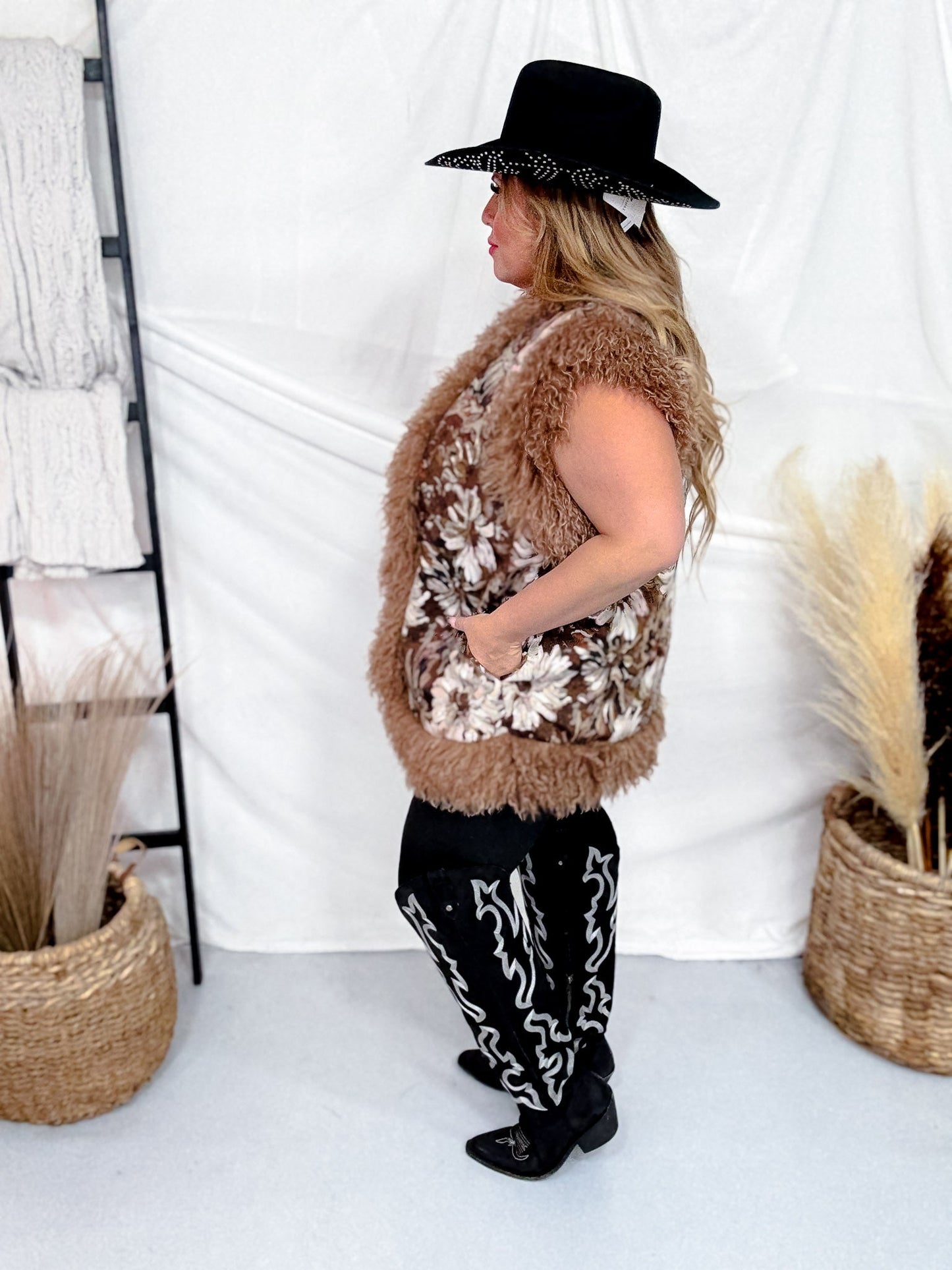 Jacquard Bodice Faux Fur Seam Detail Vest - Whiskey Skies - DAVI & DANI