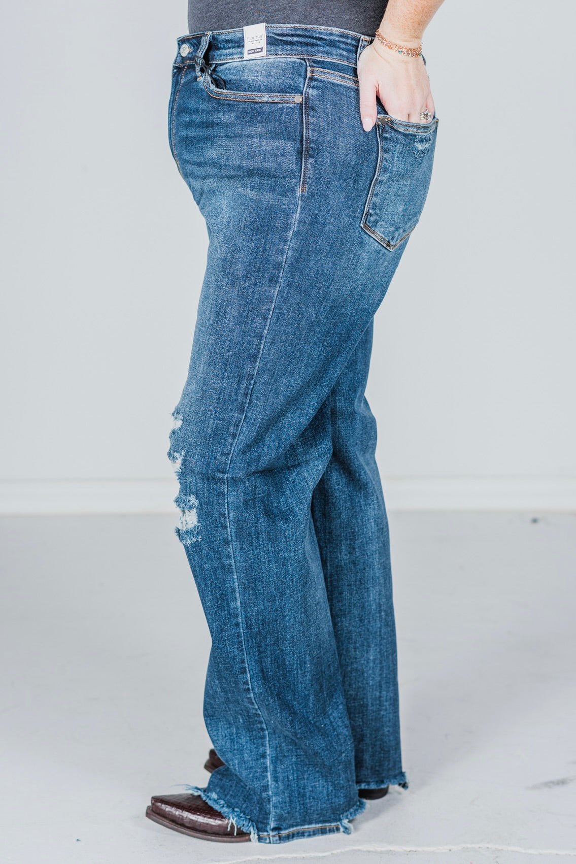 Judy Blue 90's Destroyed Knee Straight Jeans - Whiskey Skies - JUDY BLUE