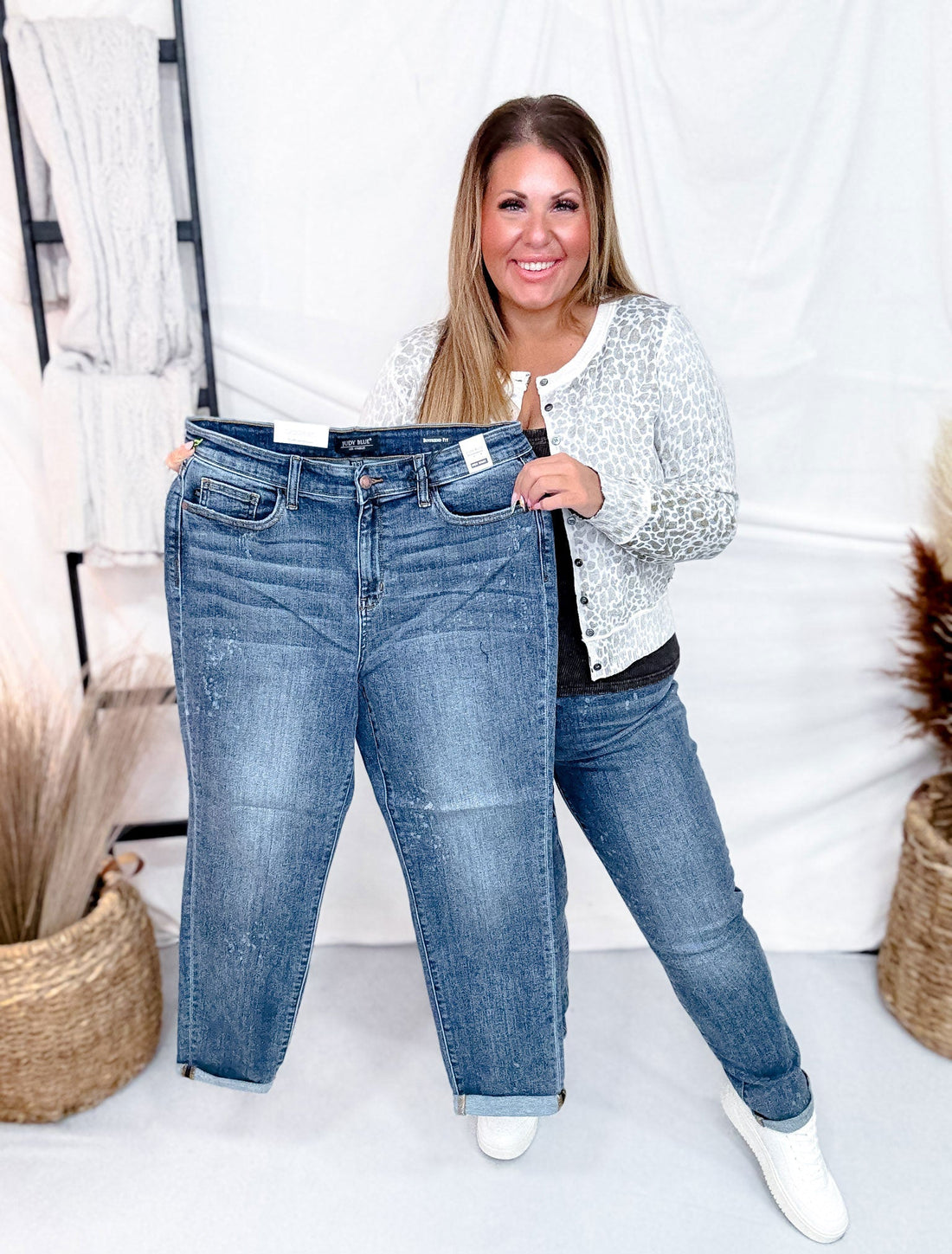 Judy Blue Bleach Splash Boyfriend Jeans - Whiskey Skies - JUDY BLUE