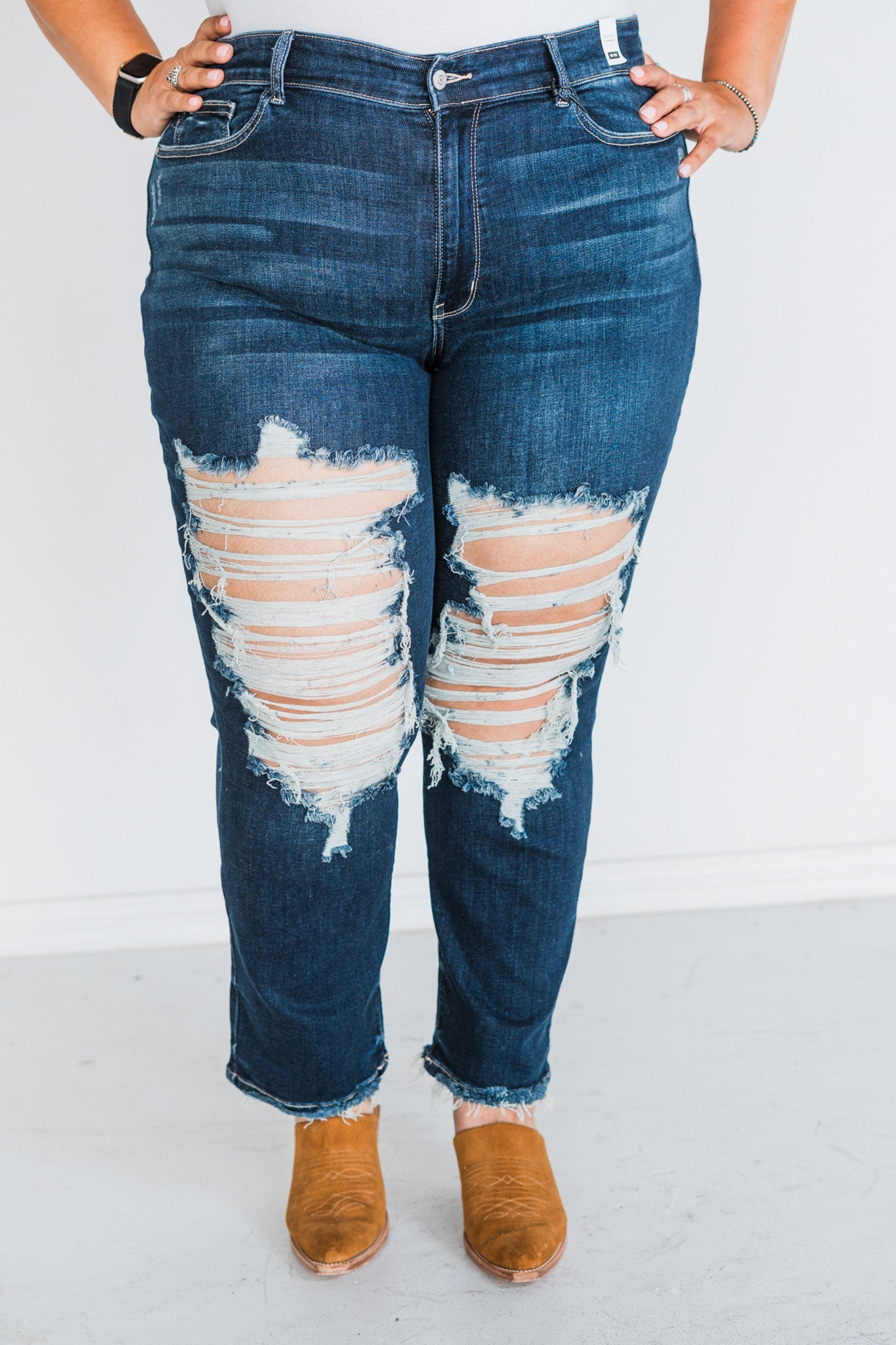 Straight Leg Jeans for Women | Boutique Denim in Sizes 0–24W