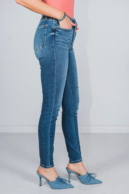 Judy Blue High Rise Button Fly Skinny Jeans – Dark Wash – 10.5" Rise, 28.5" Inseam – Stretch Denim