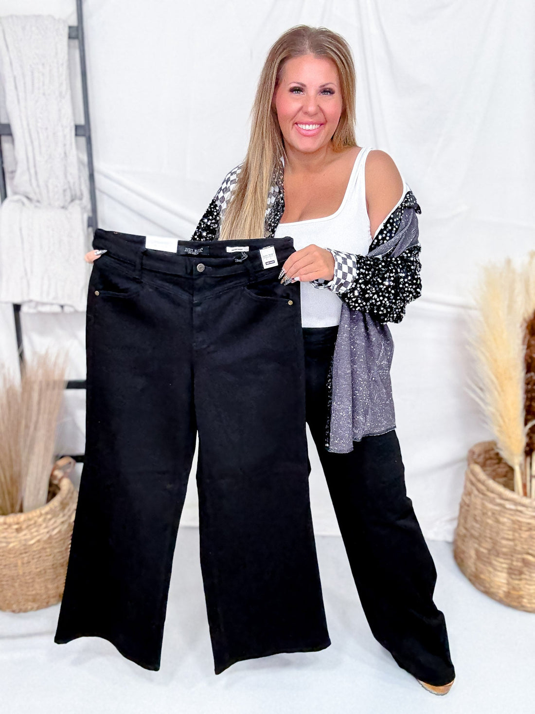 Judy Blue High - Waist Black Retro Wide Leg Jeans With Front Yoke - Whiskey Skies - JUDY BLUE