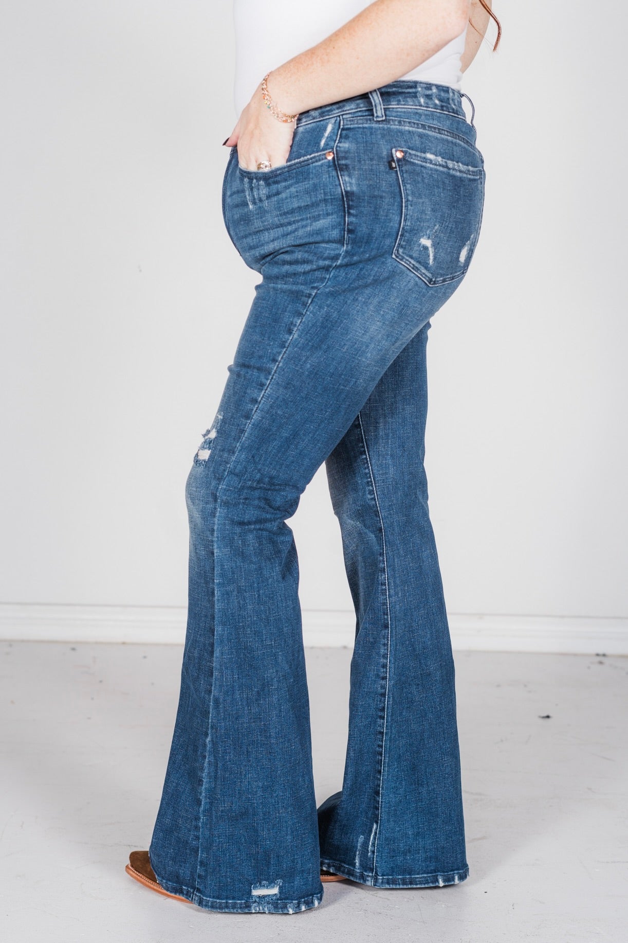 Judy Blue High - Waist Contrast Wash Destroyed Flare Jeans - Whiskey Skies - JUDY BLUE