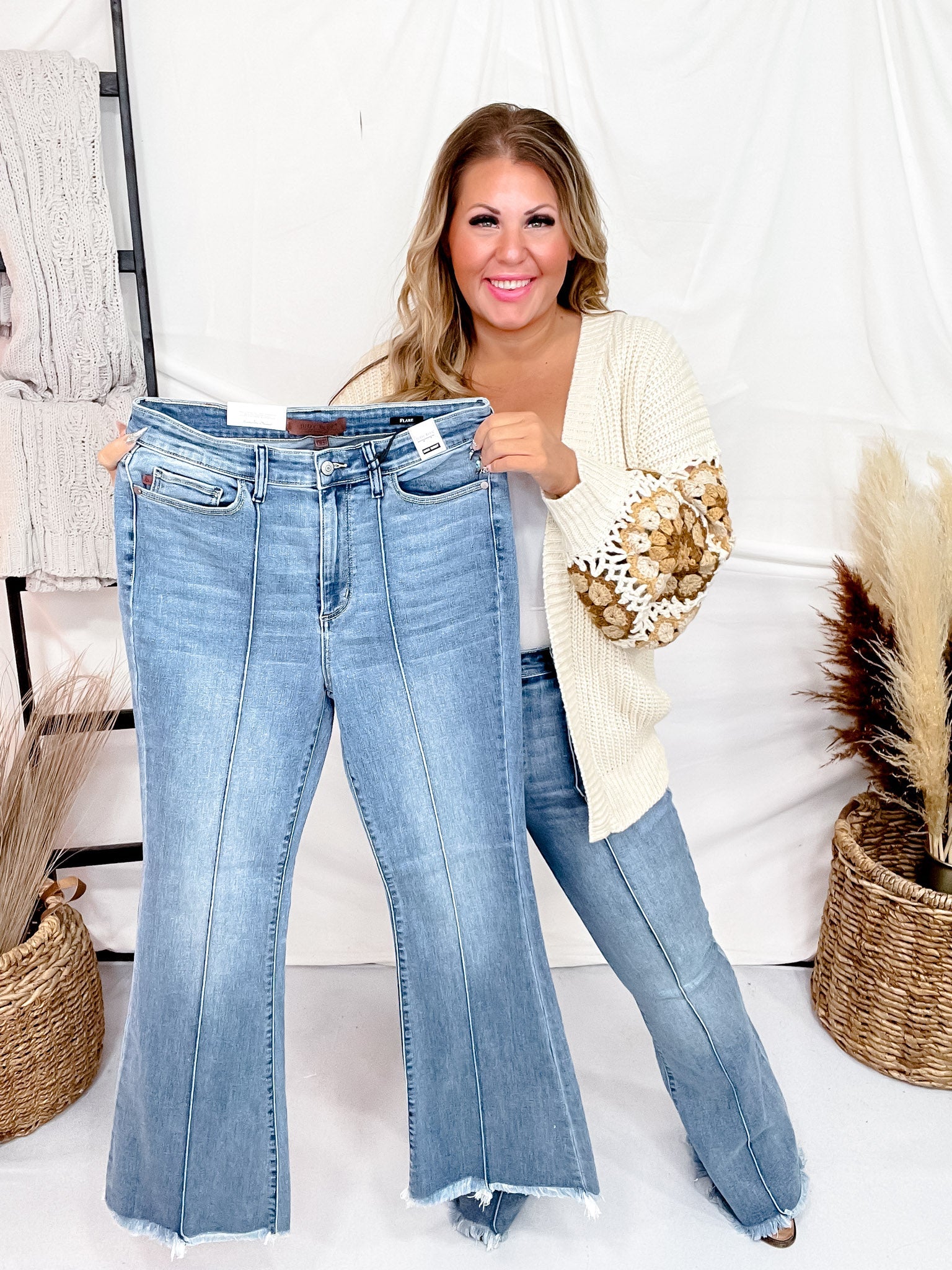 【MODERNIF】White Non-Fade Wide Denim Pants 25 Best White Wide Leg Jeans of 2024