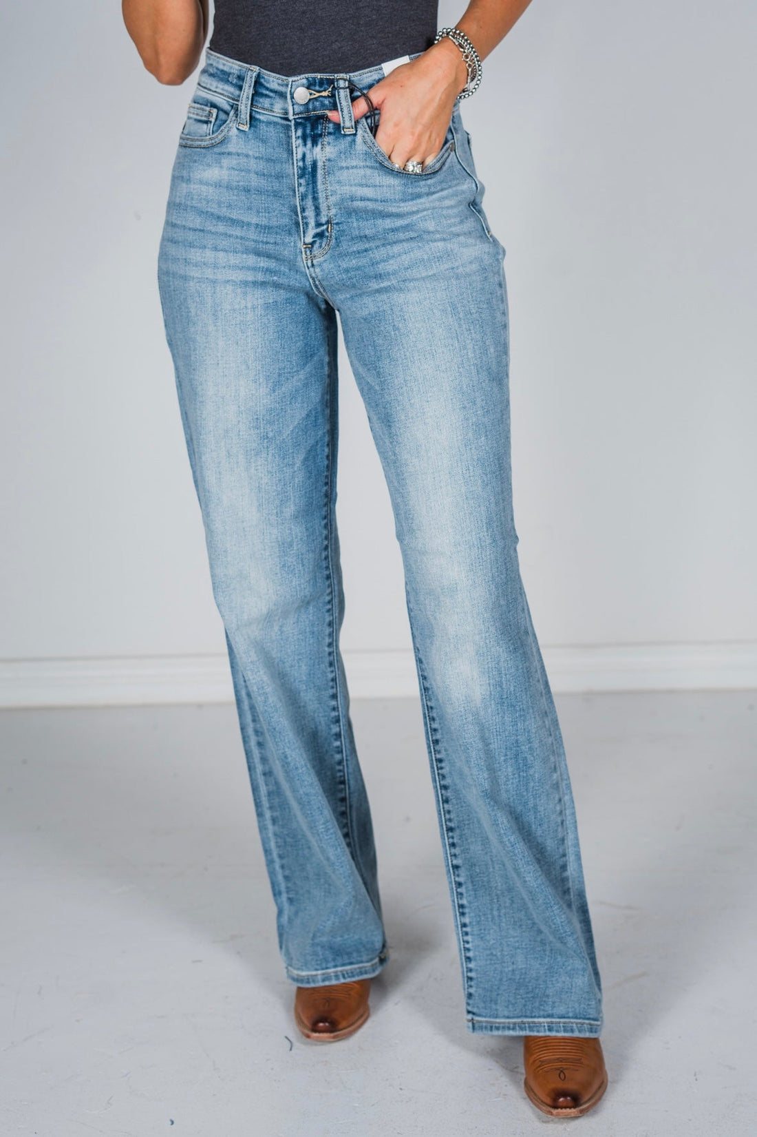 Judy Blue High Waist Light Wash Straight Leg Jeans - Whiskey Skies - JUDY BLUE