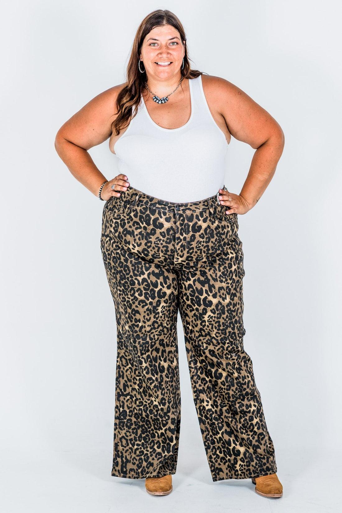 Judy Blue High - Waist Retro Wide Leg Leopard Print Jeans - Whiskey Skies - JUDY BLUE