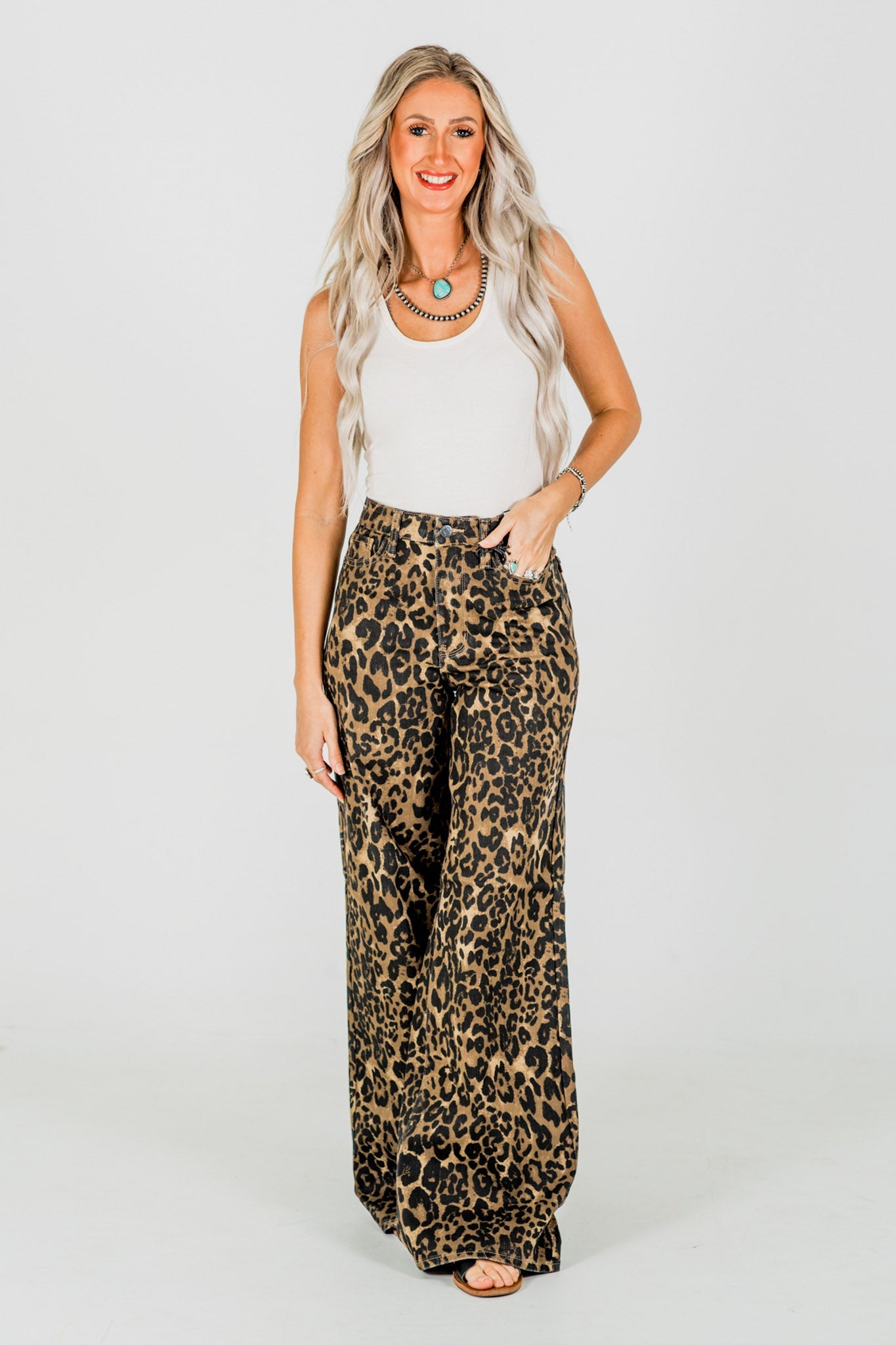 Judy Blue High - Waist Retro Wide Leg Leopard Print Jeans - Whiskey Skies - JUDY BLUE