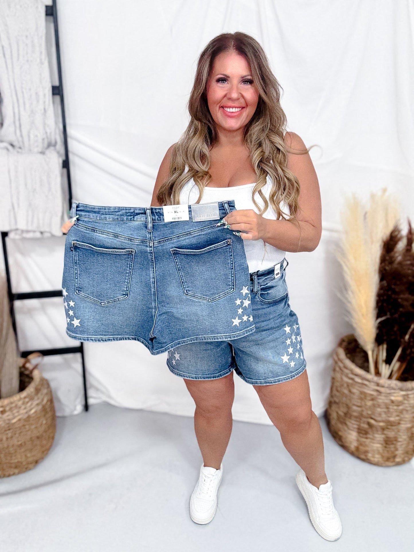 Judy Blue High - Waist Star Splatter Denim Slim Shorts - Whiskey Skies - JUDY BLUE
