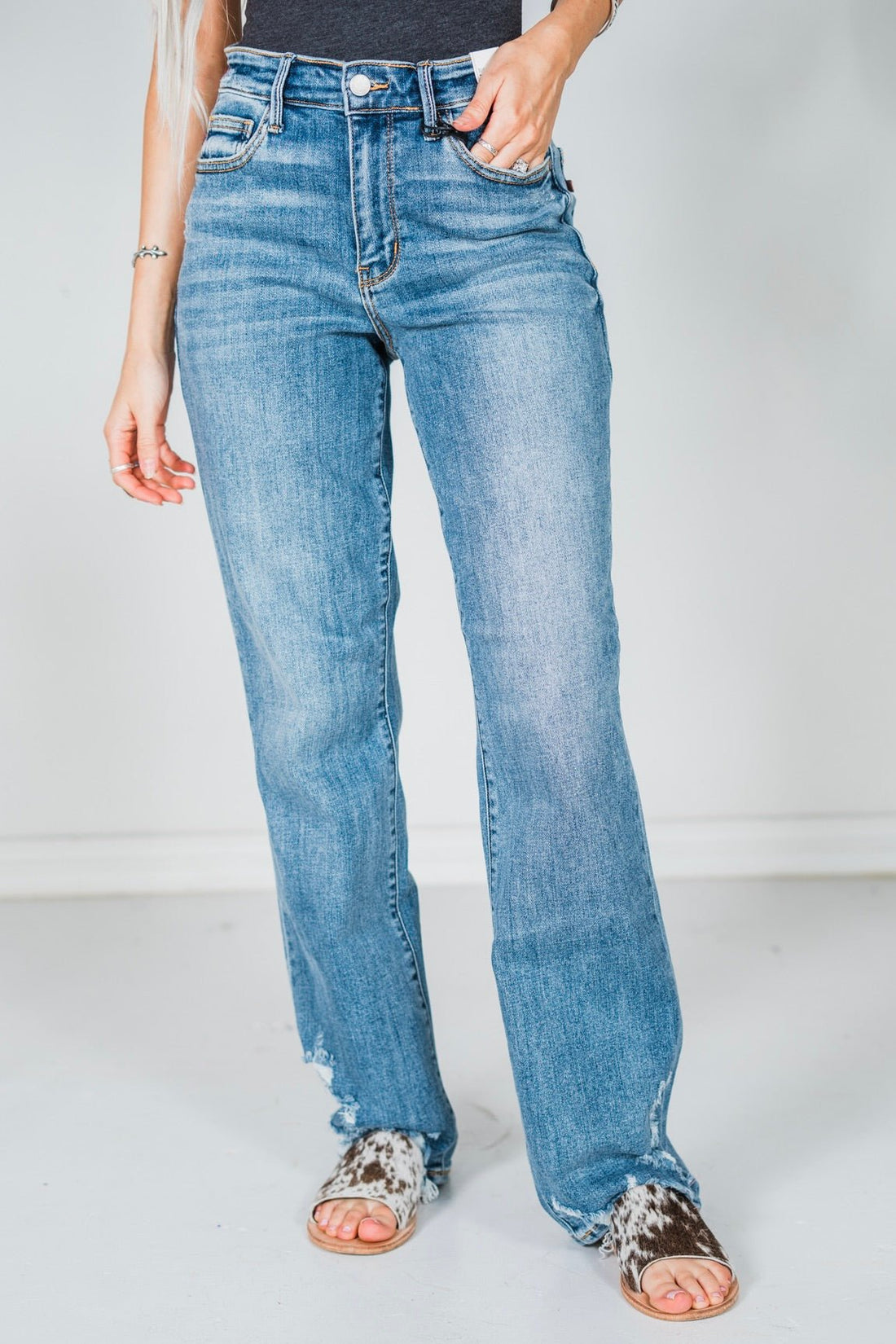 Judy Blue High - Waist Straight Jeans - Whiskey Skies - JUDY BLUE