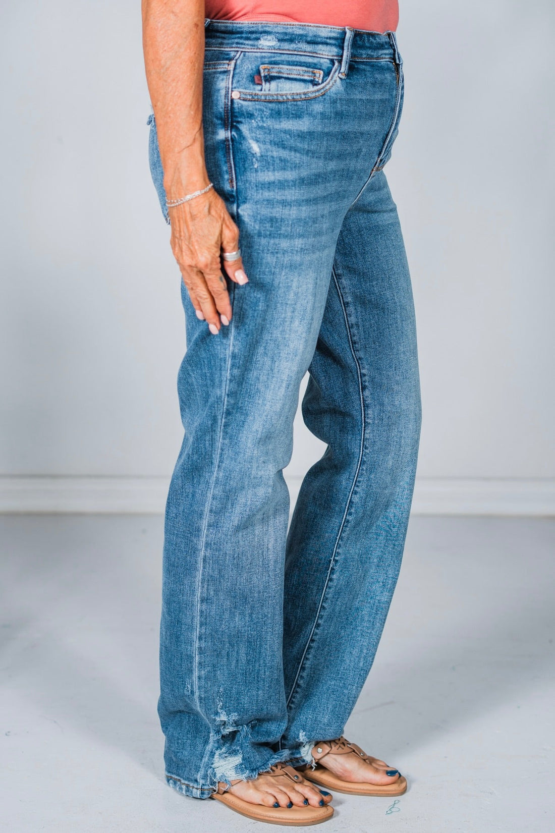 Judy Blue High - Waist Straight Jeans - Whiskey Skies - JUDY BLUE