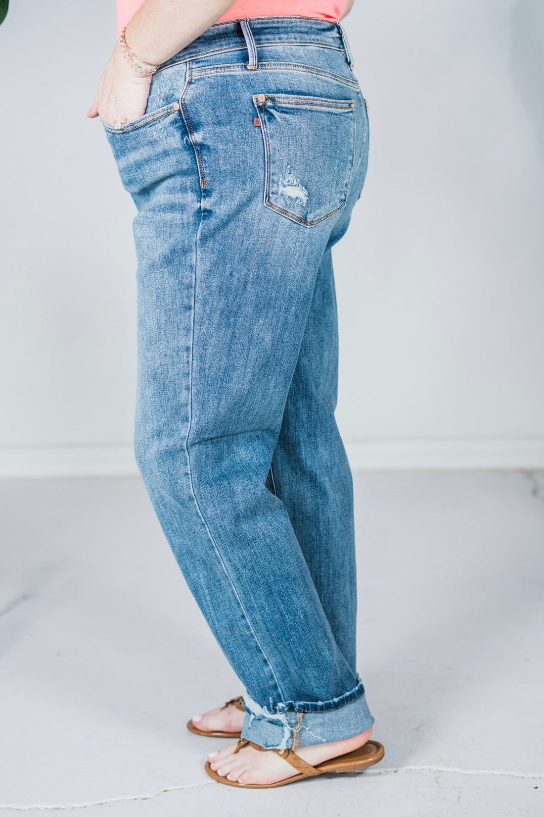 Judy Blue High - Waist Straight Jeans - Whiskey Skies - JUDY BLUE