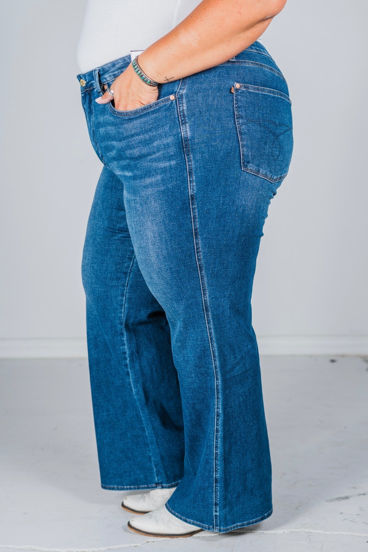 Judy Blue High Waist Tummy Control Retro Wide Leg Jeans - Whiskey Skies - JUDY BLUE